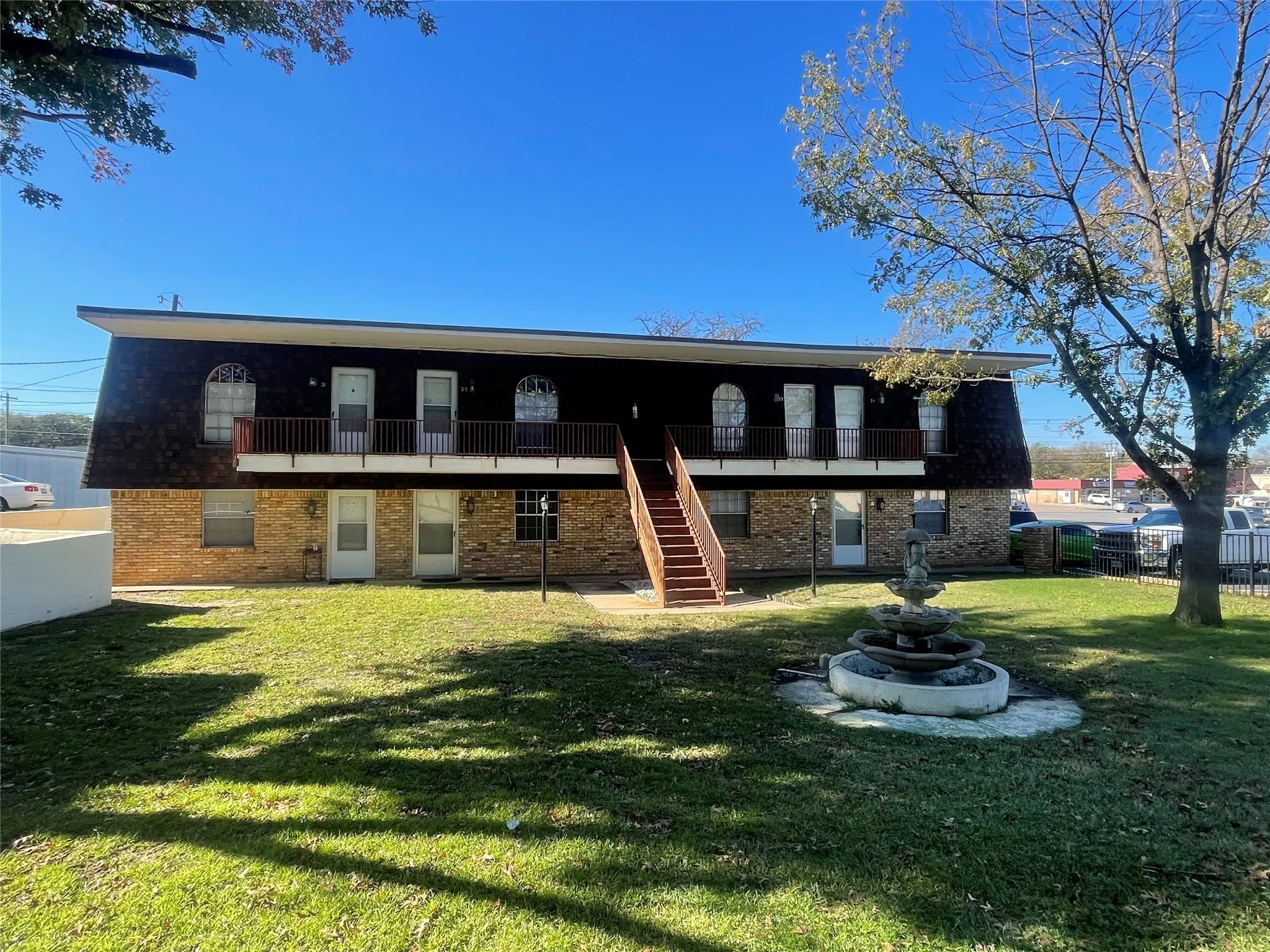Apartment For Sale in Parker County , 106 E Josephine Avenue, Weatherford, Texas 76086, 0, 0, Garage spaces, 0 Sqft, built in 1969, Preowned, mls#21126662, Real Estate Agent in Weatherford, Homes For Sale in Parker county, Homes For Sale in Weatherford, Realtor in Weatherford Texas, Real Estate Brokerage Independent Realty Texas, Luminita Cordes Realtor