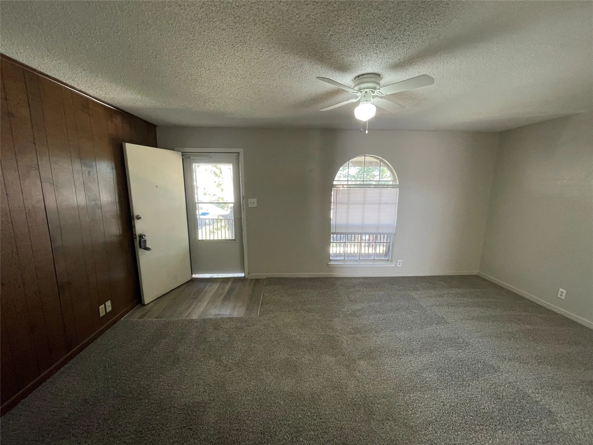 Apartment For Sale in Parker County , 106 E Josephine Avenue, Weatherford, Texas 76086, 0, 0, Garage spaces, 0 Sqft, built in 1969, Preowned, mls#21126662, Real Estate Agent in Weatherford, Homes For Sale in Parker county, Homes For Sale in Weatherford, Realtor in Weatherford Texas, Real Estate Brokerage Independent Realty Texas, Luminita Cordes Realtor