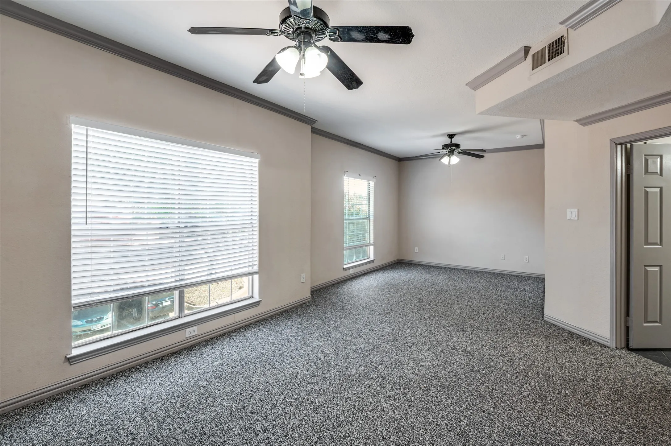 Condominium For Sale in Collin County , 2524 Preston Road 1404, Plano, Texas 75093, 2 Bedroom, 2 Bathroom, 1 Garage spaces, 1,406 Sqft, built in 1995, Preowned, mls#21129275, Real Estate Agent in Plano, Homes For Sale in Collin county, Homes For Sale in Plano, Realtor in Plano Texas, Real Estate Brokerage Independent Realty Texas, Luminita Cordes Realtor