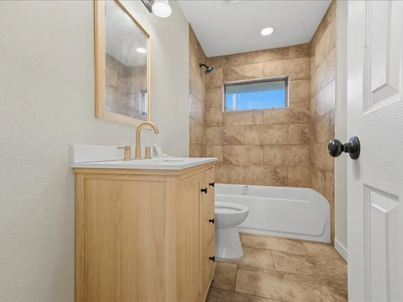 Single Family Residence For Sale in Dallas County , 509 Bluewood Drive, Dallas, Texas 75232, 3 Bedroom, 1 Bathroom, 1 Garage spaces, 1,178 Sqft, built in 1958, mls#21129496, Real Estate Agent in Dallas, Homes For Sale in Dallas county, Homes For Sale in Dallas, Realtor in Dallas Texas, Real Estate Brokerage Independent Realty Texas, Luminita Cordes Realtor