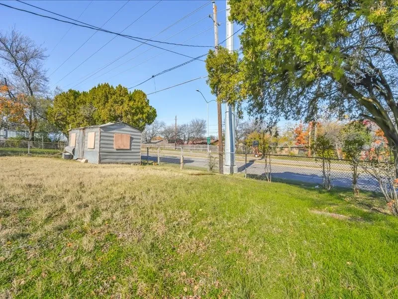 Single Family Residence For Sale in Dallas County , 509 Bluewood Drive, Dallas, Texas 75232, 3 Bedroom, 1 Bathroom, 1 Garage spaces, 1,178 Sqft, built in 1958, mls#21129496, Real Estate Agent in Dallas, Homes For Sale in Dallas county, Homes For Sale in Dallas, Realtor in Dallas Texas, Real Estate Brokerage Independent Realty Texas, Luminita Cordes Realtor