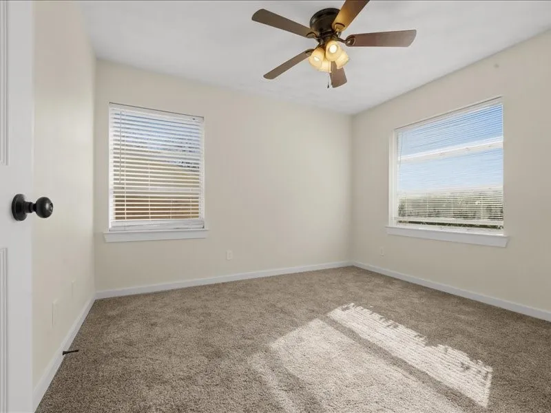 Single Family Residence For Sale in Dallas County , 509 Bluewood Drive, Dallas, Texas 75232, 3 Bedroom, 1 Bathroom, 1 Garage spaces, 1,178 Sqft, built in 1958, mls#21129496, Real Estate Agent in Dallas, Homes For Sale in Dallas county, Homes For Sale in Dallas, Realtor in Dallas Texas, Real Estate Brokerage Independent Realty Texas, Luminita Cordes Realtor