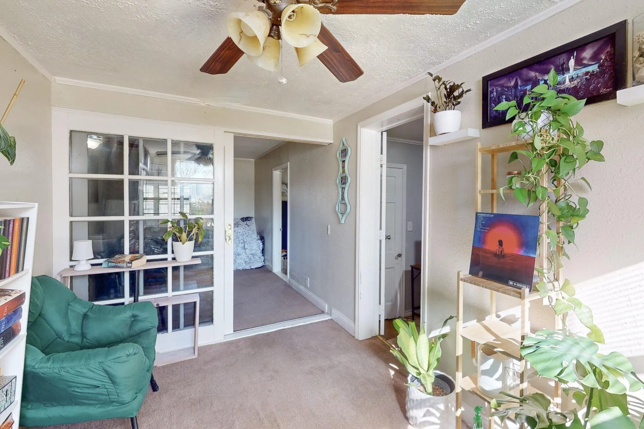 Single Family Residence For Sale in Ellis County , 1413 Ferris Avenue, Waxahachie, Texas 75165, 3 Bedroom, 2 Bathroom, Garage spaces, 2,058 Sqft, built in 1950, mls#21129542, Real Estate Agent in Waxahachie, Homes For Sale in Ellis county, Homes For Sale in Waxahachie, Realtor in Waxahachie Texas, Real Estate Brokerage Independent Realty Texas, Luminita Cordes Realtor