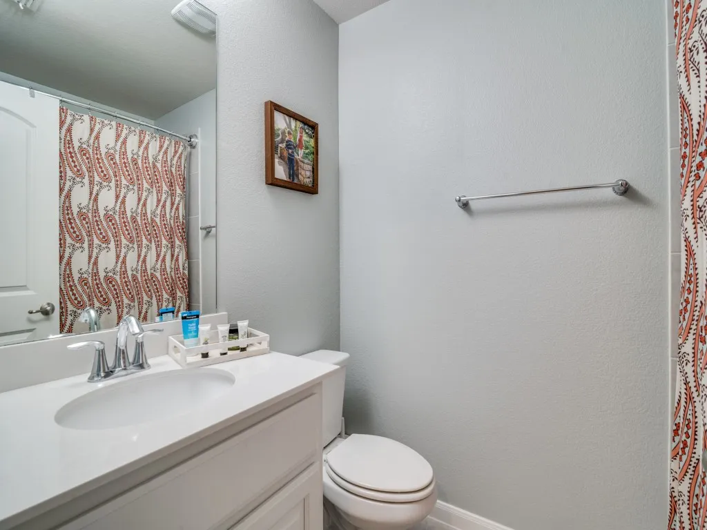 Upstairs bathroom