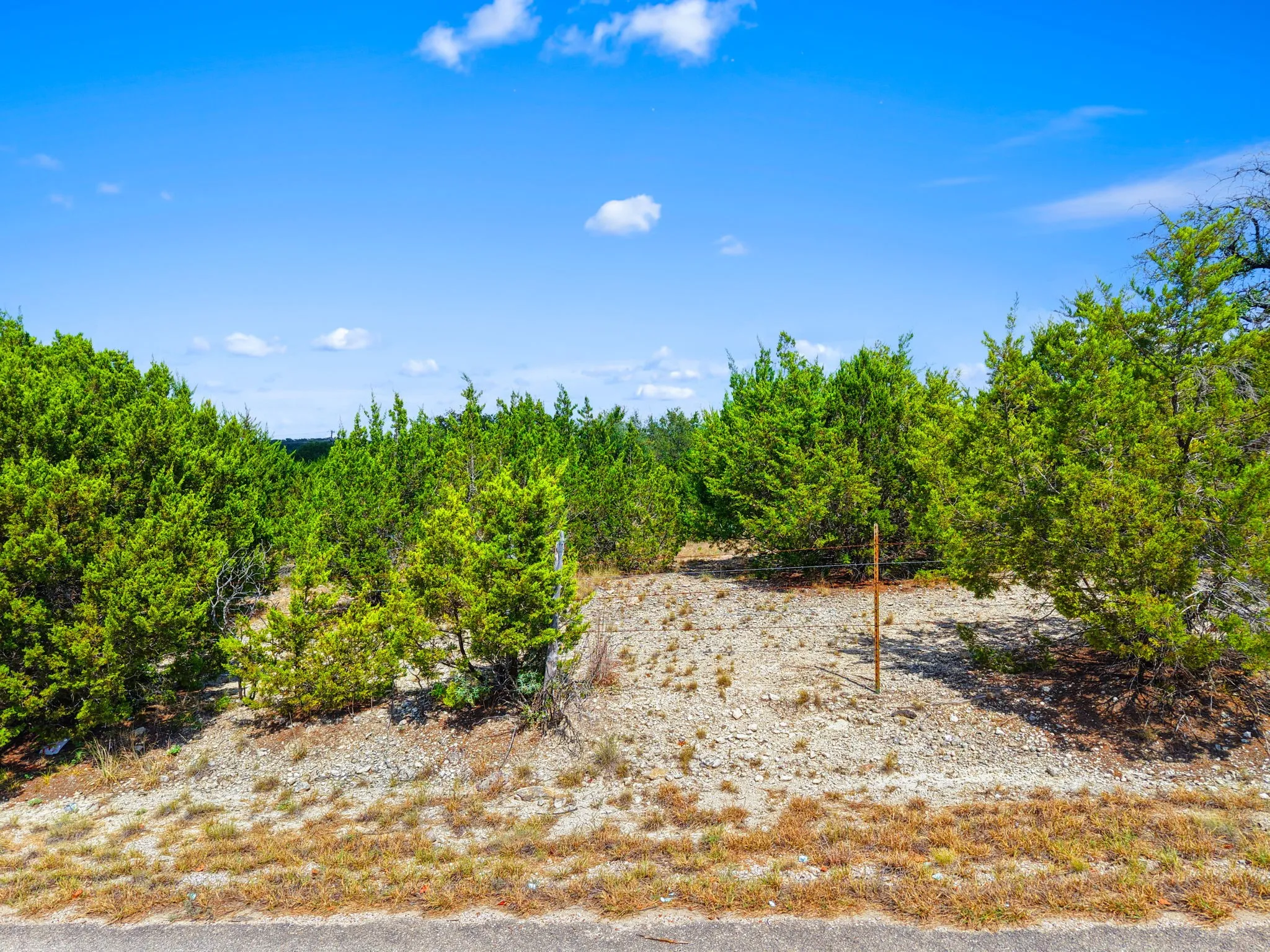 Unimproved Land For Sale in Lampasas County , 0 County Road, Kempner, Texas 76539, 0, 0, Garage spaces, 0 Sqft, built in 0, mls#21118566, Real Estate Agent in Kempner, Homes For Sale in Lampasas county, Homes For Sale in Kempner, Realtor in Kempner Texas, Real Estate Brokerage Independent Realty Texas, Luminita Cordes Realtor