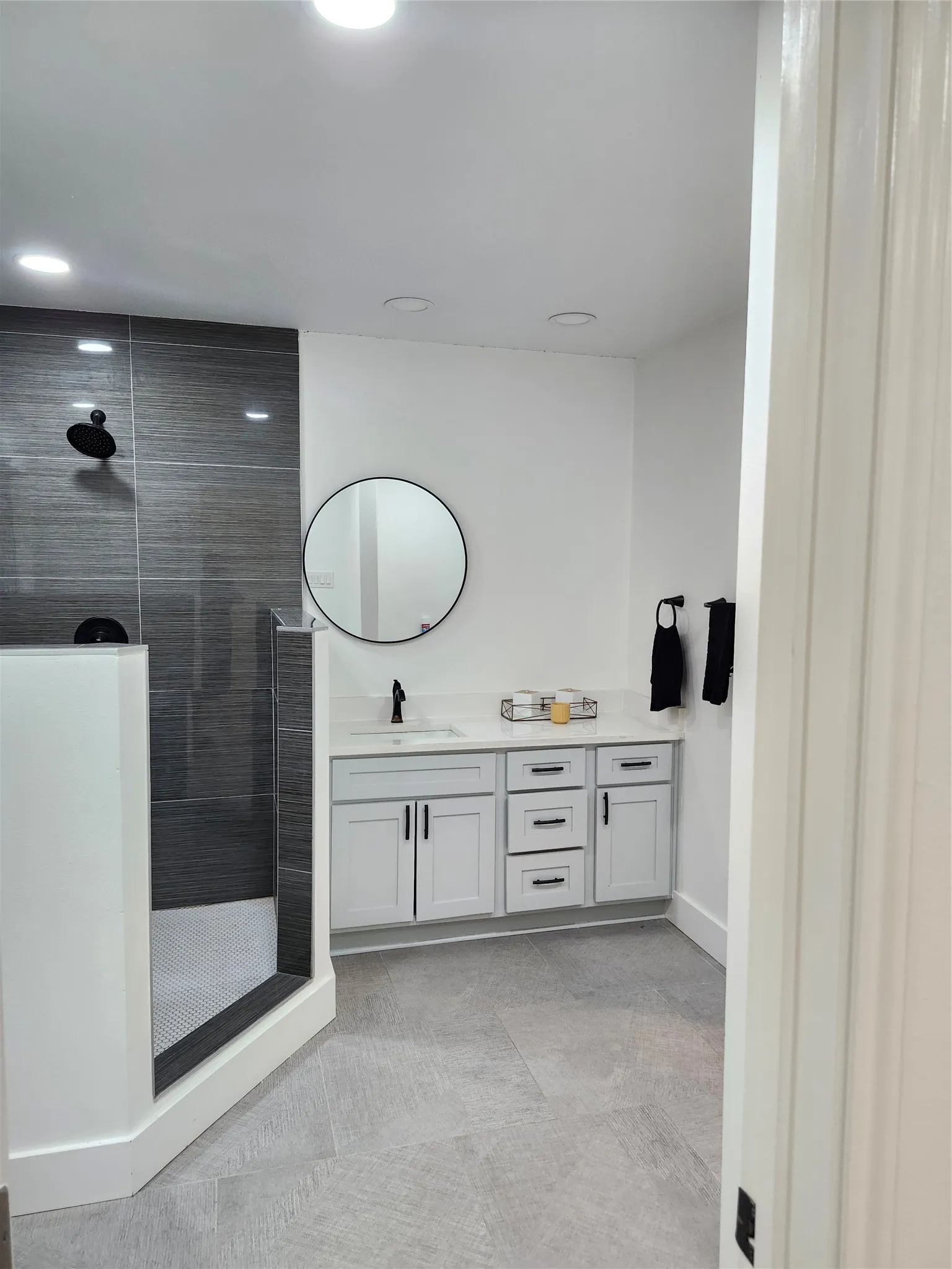 Single Family Residence For Sale in Dallas County , 1502 Knob Hill Drive, Garland, Texas 75043, 3 Bedroom, 2 Bathroom, 2 Garage spaces, 1,914 Sqft, built in 1985, Preowned, mls#21128121, Real Estate Agent in Garland, Homes For Sale in Dallas county, Homes For Sale in Garland, Realtor in Garland Texas, Real Estate Brokerage Independent Realty Texas, Luminita Cordes Realtor