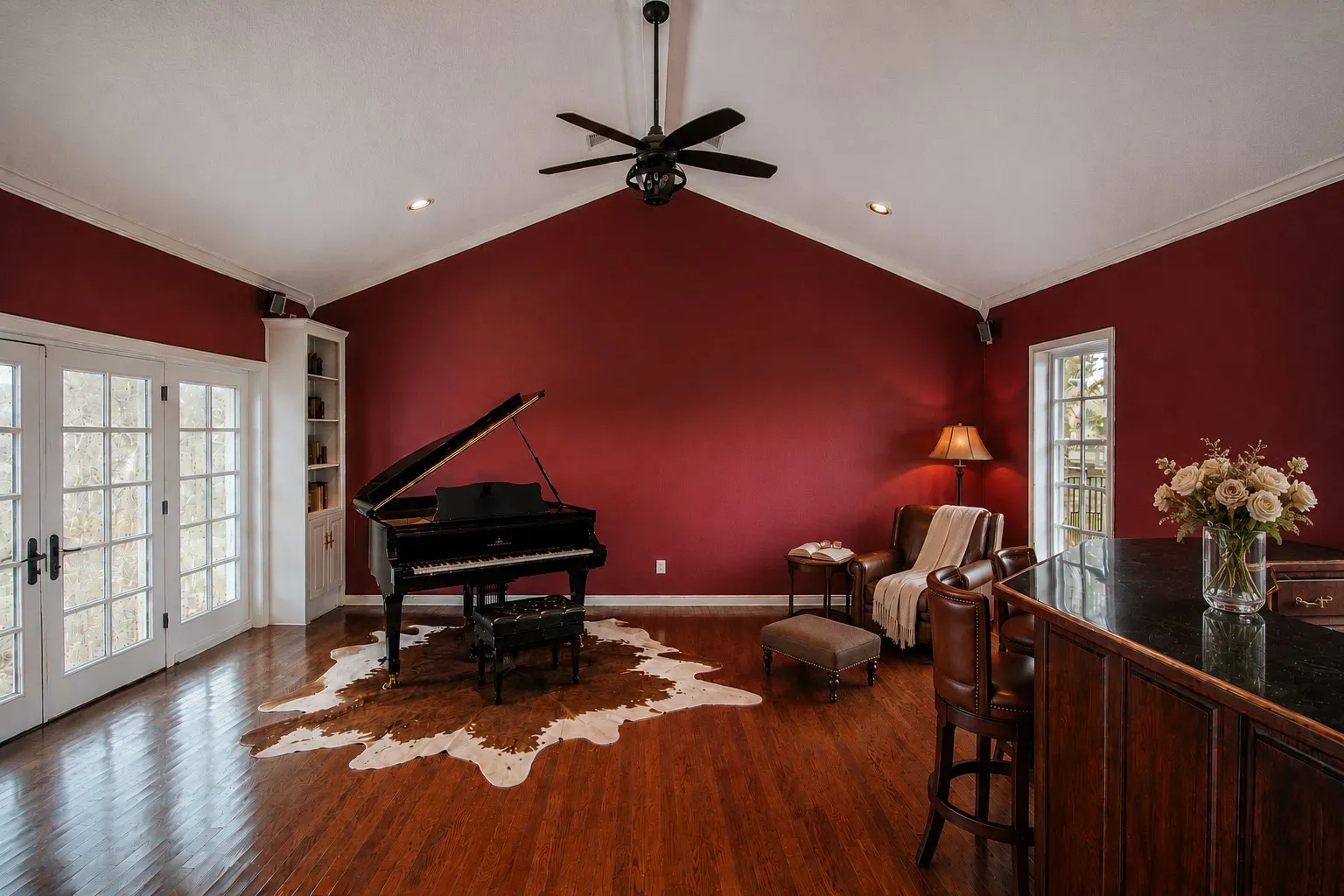Single Family Residence For Sale in Dallas County , 9310 Merritt Road, Rowlett, Texas 75089, 3 Bedroom, 4 Bathroom, Garage spaces, 3,504 Sqft, built in 1963, Preowned, mls#21127329, Real Estate Agent in Rowlett, Homes For Sale in Dallas county, Homes For Sale in Rowlett, Realtor in Rowlett Texas, Real Estate Brokerage Independent Realty Texas, Luminita Cordes Realtor