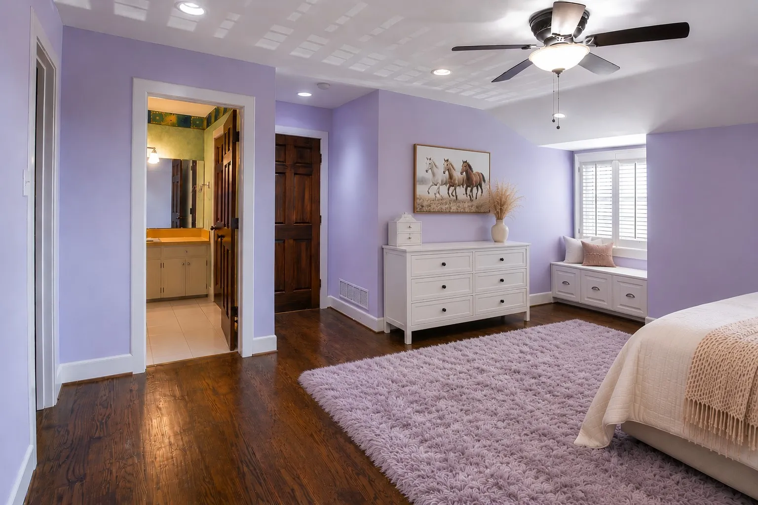 Single Family Residence For Sale in Dallas County , 9310 Merritt Road, Rowlett, Texas 75089, 3 Bedroom, 4 Bathroom, Garage spaces, 3,504 Sqft, built in 1963, Preowned, mls#21127329, Real Estate Agent in Rowlett, Homes For Sale in Dallas county, Homes For Sale in Rowlett, Realtor in Rowlett Texas, Real Estate Brokerage Independent Realty Texas, Luminita Cordes Realtor