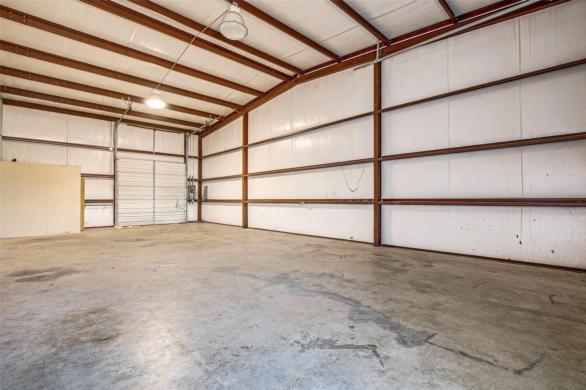 Warehouse For Rent in Kaufman County , 14860 State Highway 205 B, Terrell, Texas 75160, 0, 0, Garage spaces, 0 Sqft, built in 2005, Preowned, mls#21129956, Real Estate Agent in Terrell, Homes For Rent in Kaufman county, Homes For Rent in Terrell, Realtor in Terrell Texas, Real Estate Brokerage Independent Realty Texas, Luminita Cordes Realtor