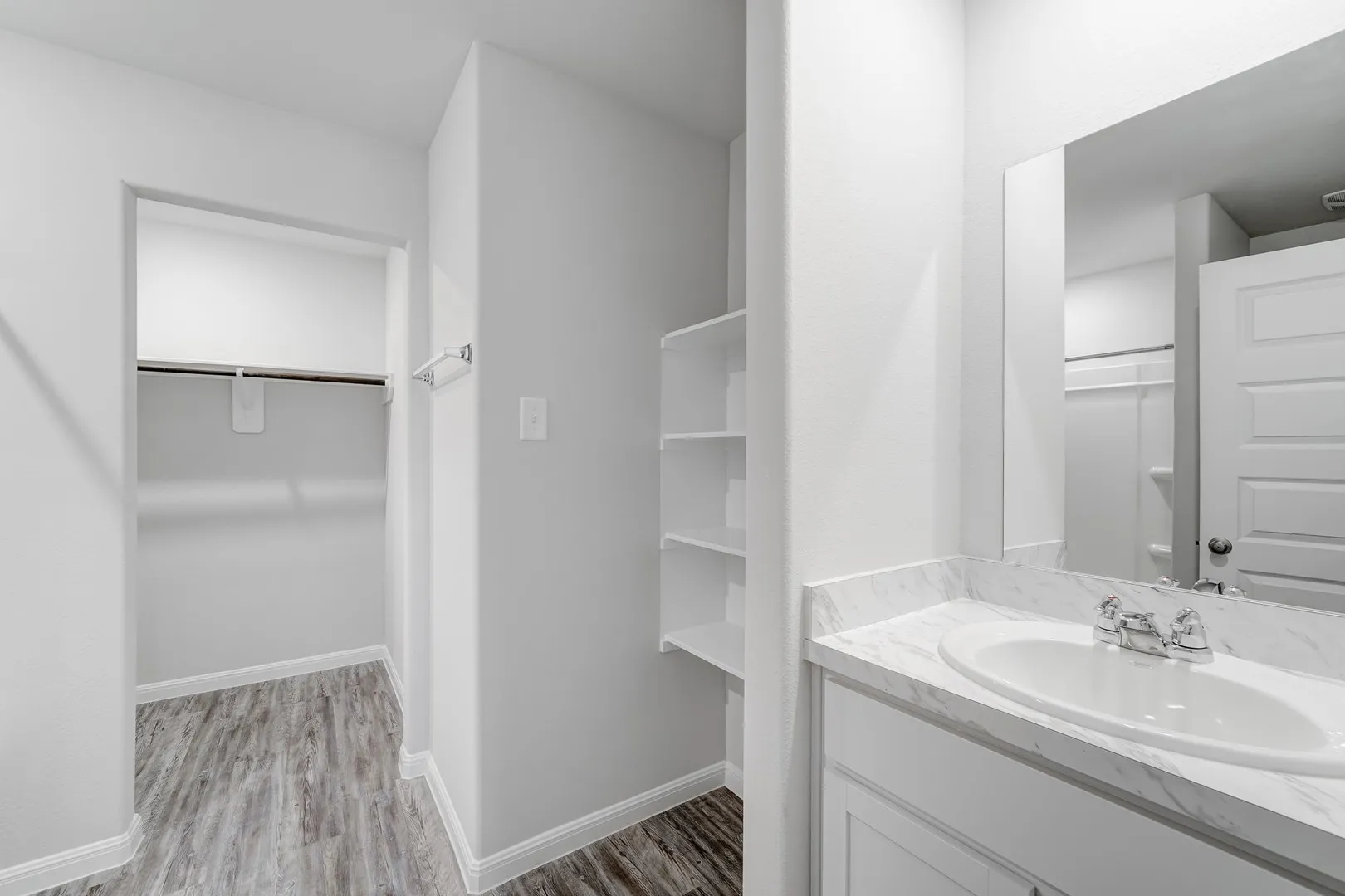 Single Family Residence For Sale in Hill County , 513 Don Lane, Itasca, Texas 76055, 4 Bedroom, 2 Bathroom, 1 Garage spaces, 1,401 Sqft, built in 2025, New Construction - Incomplete, mls#21129964, Real Estate Agent in Itasca, Homes For Sale in Hill county, Homes For Sale in Itasca, Realtor in Itasca Texas, Real Estate Brokerage Independent Realty Texas, Luminita Cordes Realtor