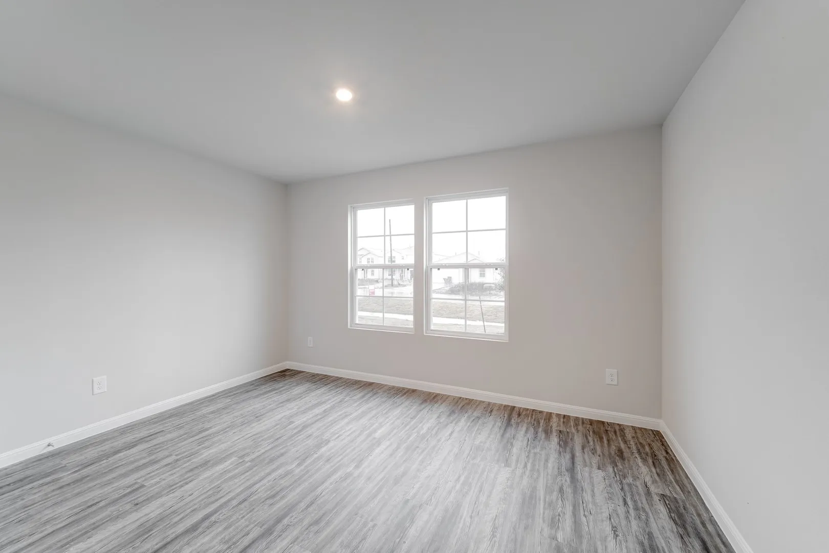 Single Family Residence For Sale in Hill County , 513 Don Lane, Itasca, Texas 76055, 4 Bedroom, 2 Bathroom, 1 Garage spaces, 1,401 Sqft, built in 2025, New Construction - Incomplete, mls#21129964, Real Estate Agent in Itasca, Homes For Sale in Hill county, Homes For Sale in Itasca, Realtor in Itasca Texas, Real Estate Brokerage Independent Realty Texas, Luminita Cordes Realtor