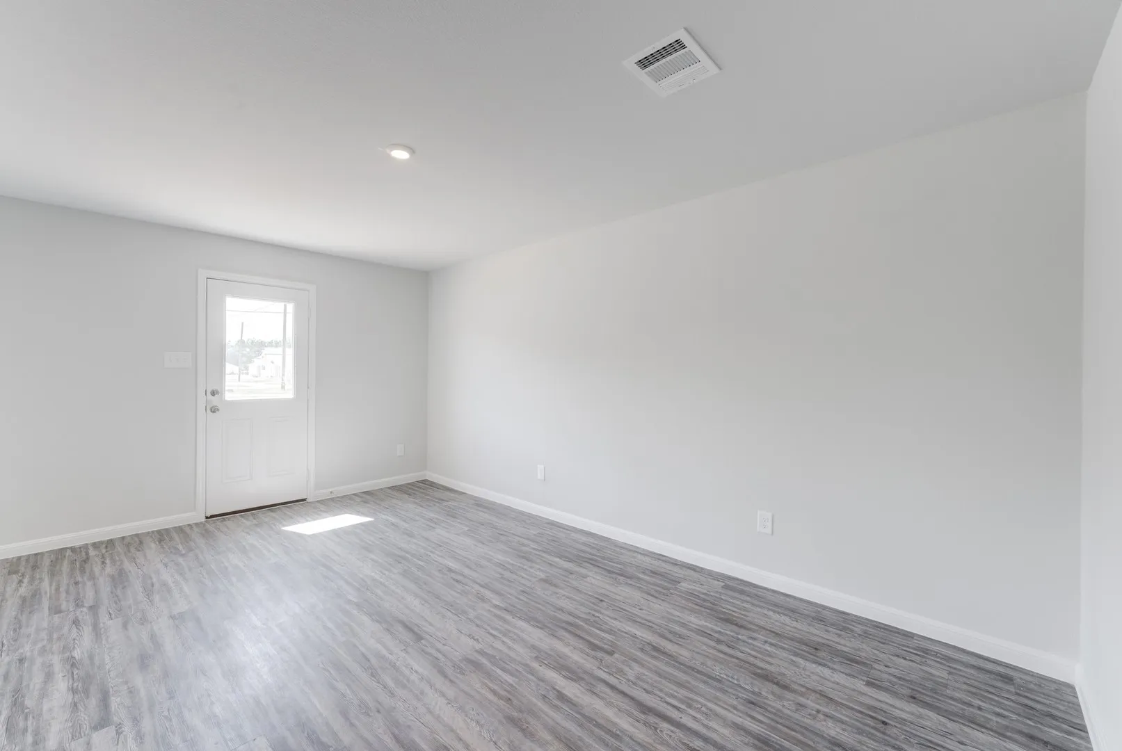 Single Family Residence For Sale in Hill County , 513 Don Lane, Itasca, Texas 76055, 4 Bedroom, 2 Bathroom, 1 Garage spaces, 1,401 Sqft, built in 2025, New Construction - Incomplete, mls#21129964, Real Estate Agent in Itasca, Homes For Sale in Hill county, Homes For Sale in Itasca, Realtor in Itasca Texas, Real Estate Brokerage Independent Realty Texas, Luminita Cordes Realtor