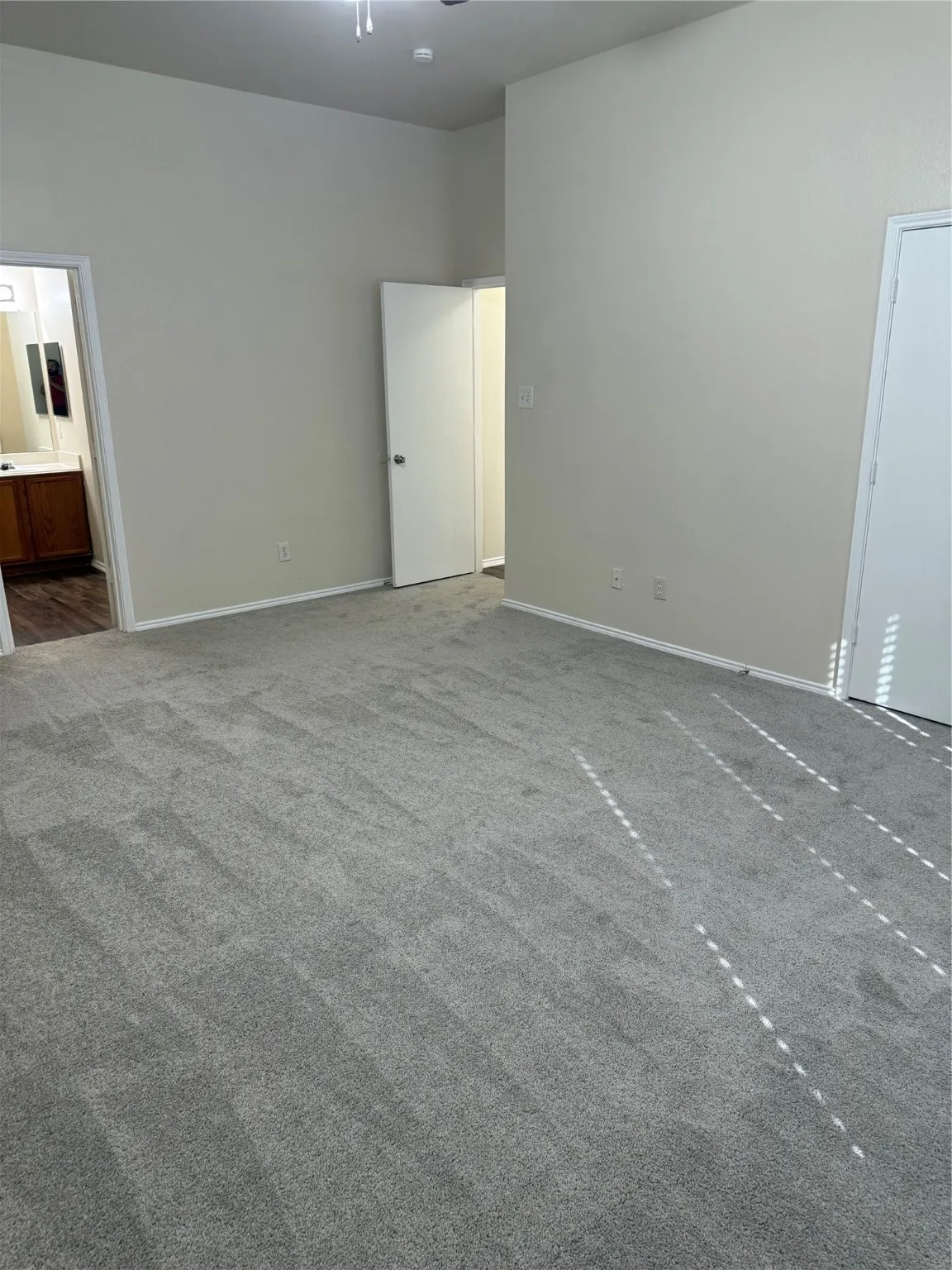 Single Family Residence For Rent in Tarrant County , 4116 Majestic Court, Fort Worth, Texas 76244, 4 Bedroom, 3 Bathroom, 2 Garage spaces, 2,516 Sqft, built in 2003, mls#21122280, Real Estate Agent in Fort Worth, Homes For Rent in Tarrant county, Homes For Rent in Fort Worth, Realtor in Fort Worth Texas, Real Estate Brokerage Independent Realty Texas, Luminita Cordes Realtor