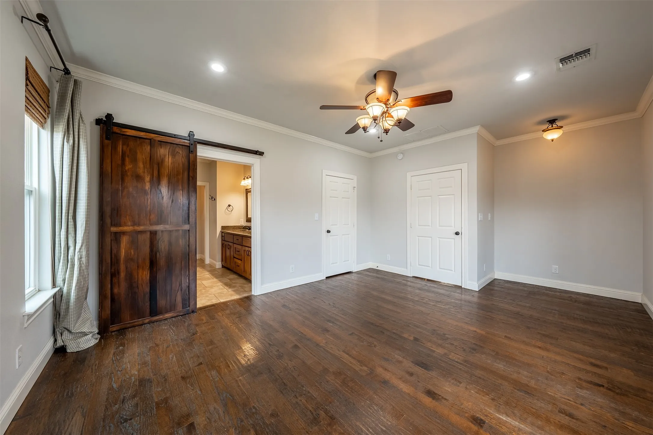 Farm For Sale in Collin County , 10899 County Road 496, Princeton, Texas 75407, 4 Bedroom, 4 Bathroom, 3 Garage spaces, 3,637 Sqft, built in 2008, mls#21130306, Real Estate Agent in Princeton, Homes For Sale in Collin county, Homes For Sale in Princeton, Realtor in Princeton Texas, Real Estate Brokerage Independent Realty Texas, Luminita Cordes Realtor
