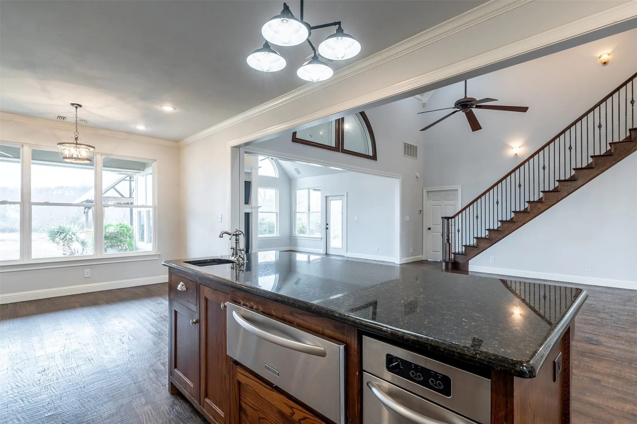 Farm For Sale in Collin County , 10899 County Road 496, Princeton, Texas 75407, 4 Bedroom, 4 Bathroom, 3 Garage spaces, 3,637 Sqft, built in 2008, mls#21130306, Real Estate Agent in Princeton, Homes For Sale in Collin county, Homes For Sale in Princeton, Realtor in Princeton Texas, Real Estate Brokerage Independent Realty Texas, Luminita Cordes Realtor