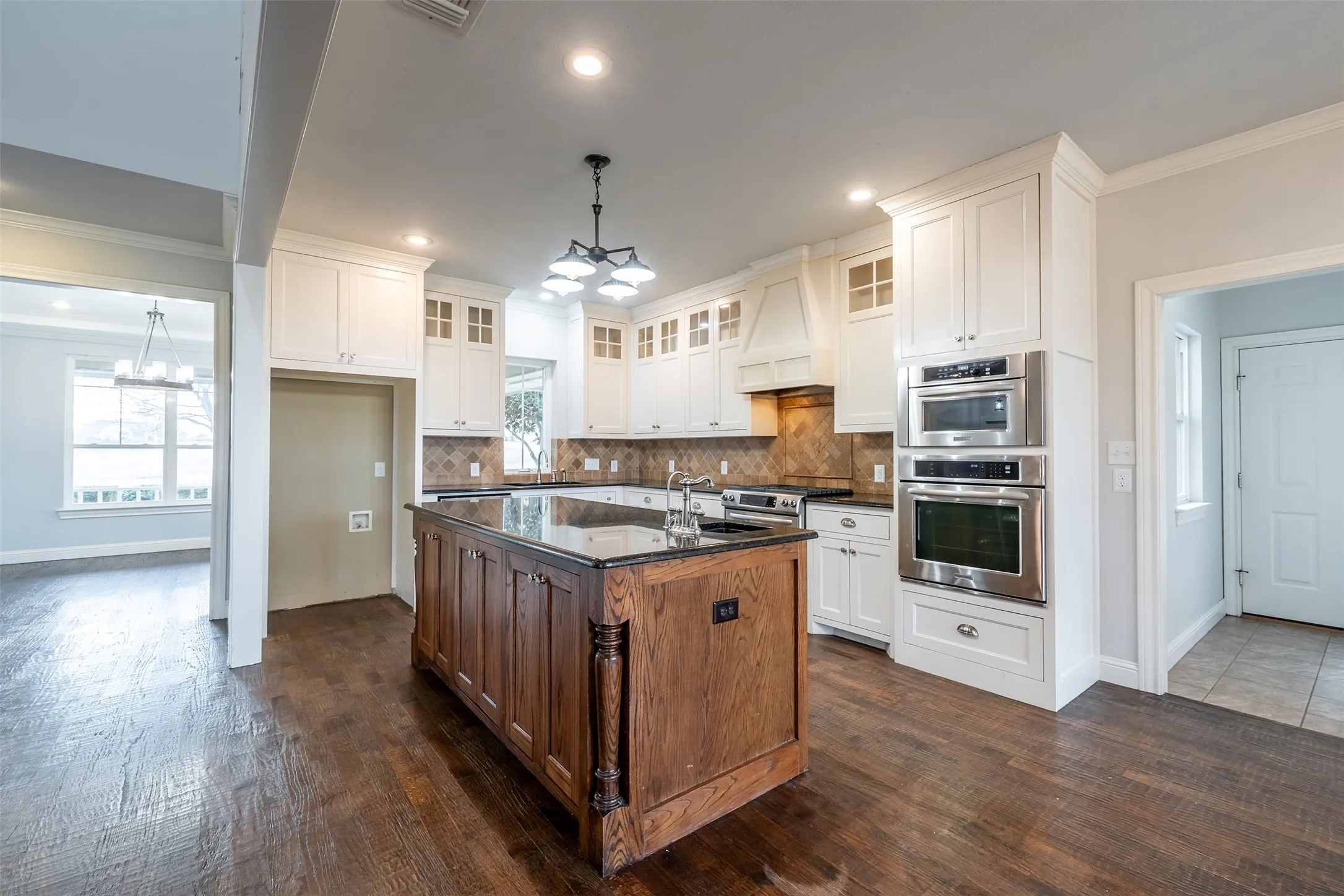 Farm For Sale in Collin County , 10899 County Road 496, Princeton, Texas 75407, 4 Bedroom, 4 Bathroom, 3 Garage spaces, 3,637 Sqft, built in 2008, mls#21130306, Real Estate Agent in Princeton, Homes For Sale in Collin county, Homes For Sale in Princeton, Realtor in Princeton Texas, Real Estate Brokerage Independent Realty Texas, Luminita Cordes Realtor