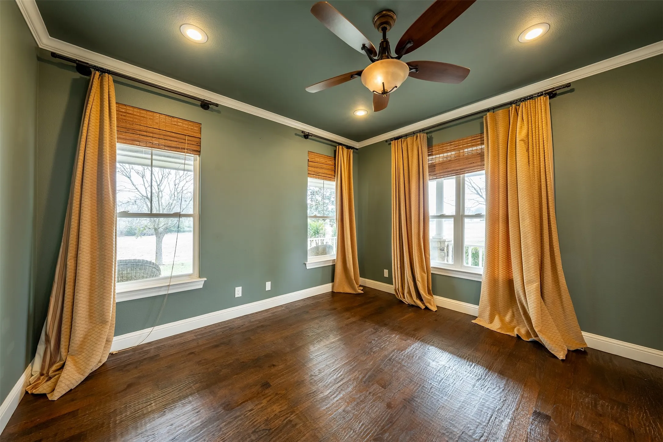 Farm For Sale in Collin County , 10899 County Road 496, Princeton, Texas 75407, 4 Bedroom, 4 Bathroom, 3 Garage spaces, 3,637 Sqft, built in 2008, mls#21130306, Real Estate Agent in Princeton, Homes For Sale in Collin county, Homes For Sale in Princeton, Realtor in Princeton Texas, Real Estate Brokerage Independent Realty Texas, Luminita Cordes Realtor