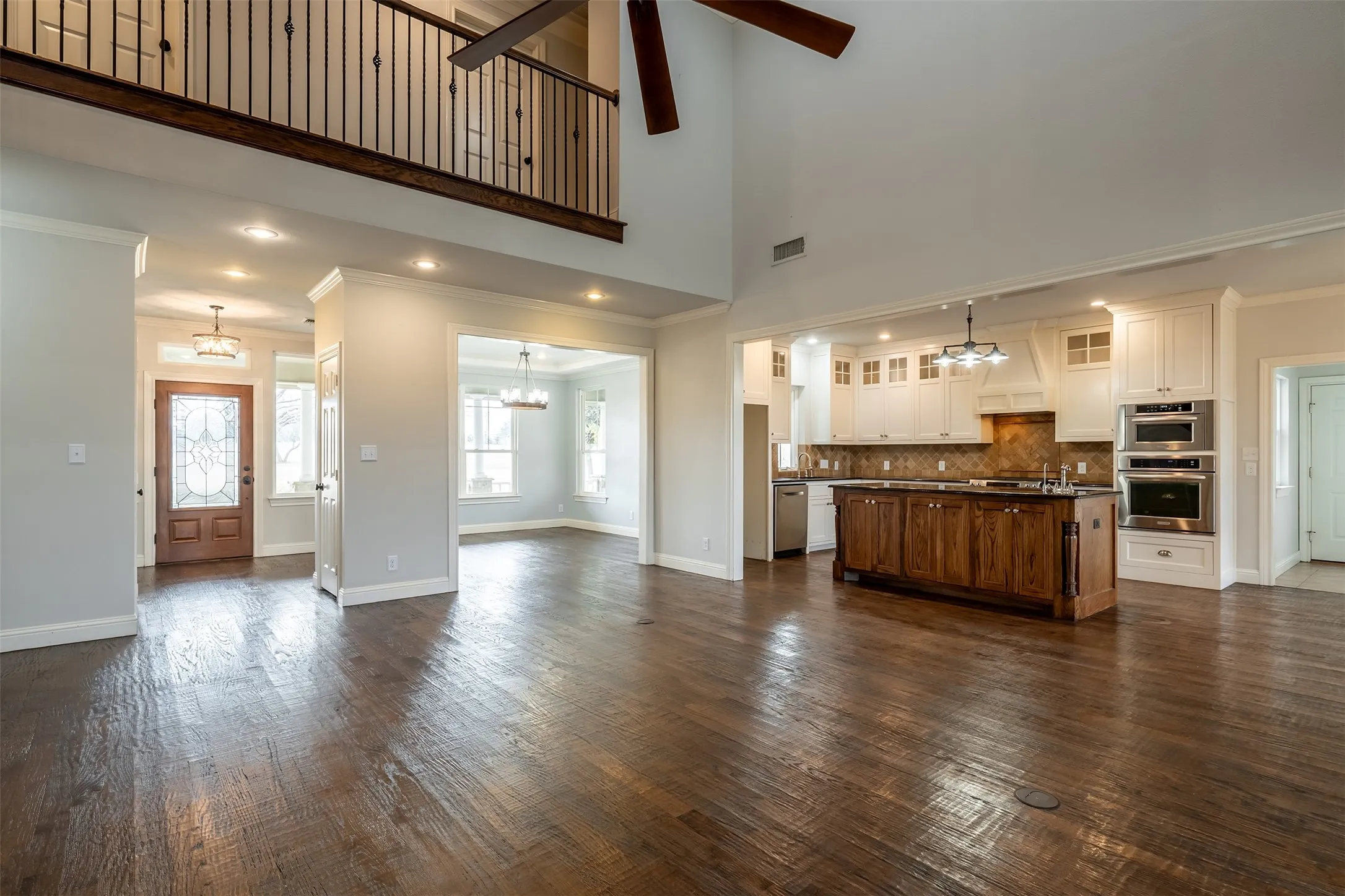 Farm For Sale in Collin County , 10899 County Road 496, Princeton, Texas 75407, 4 Bedroom, 4 Bathroom, 3 Garage spaces, 3,637 Sqft, built in 2008, mls#21130306, Real Estate Agent in Princeton, Homes For Sale in Collin county, Homes For Sale in Princeton, Realtor in Princeton Texas, Real Estate Brokerage Independent Realty Texas, Luminita Cordes Realtor