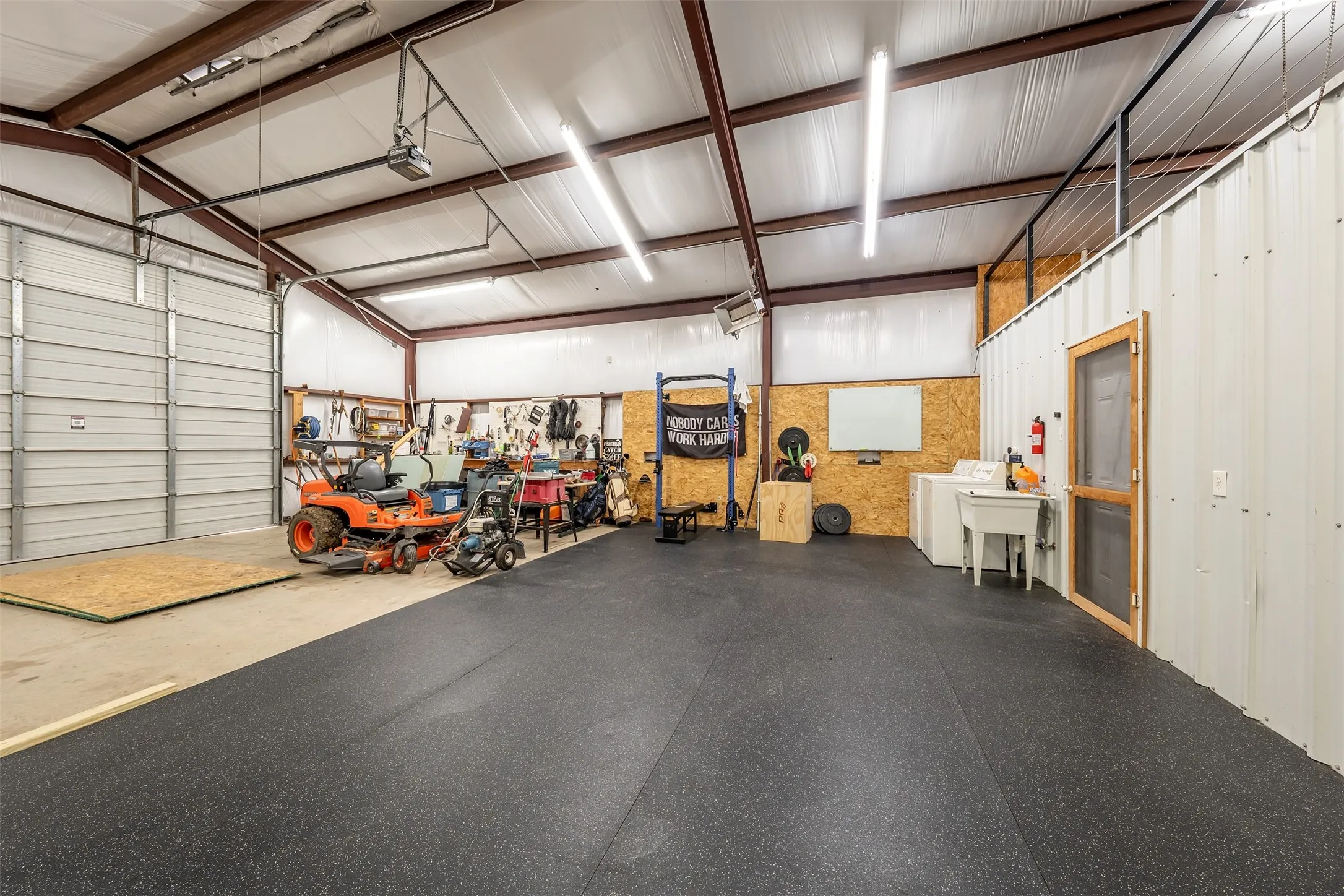 Farm For Sale in Collin County , 10899 County Road 496, Princeton, Texas 75407, 4 Bedroom, 4 Bathroom, 3 Garage spaces, 3,637 Sqft, built in 2008, mls#21130306, Real Estate Agent in Princeton, Homes For Sale in Collin county, Homes For Sale in Princeton, Realtor in Princeton Texas, Real Estate Brokerage Independent Realty Texas, Luminita Cordes Realtor