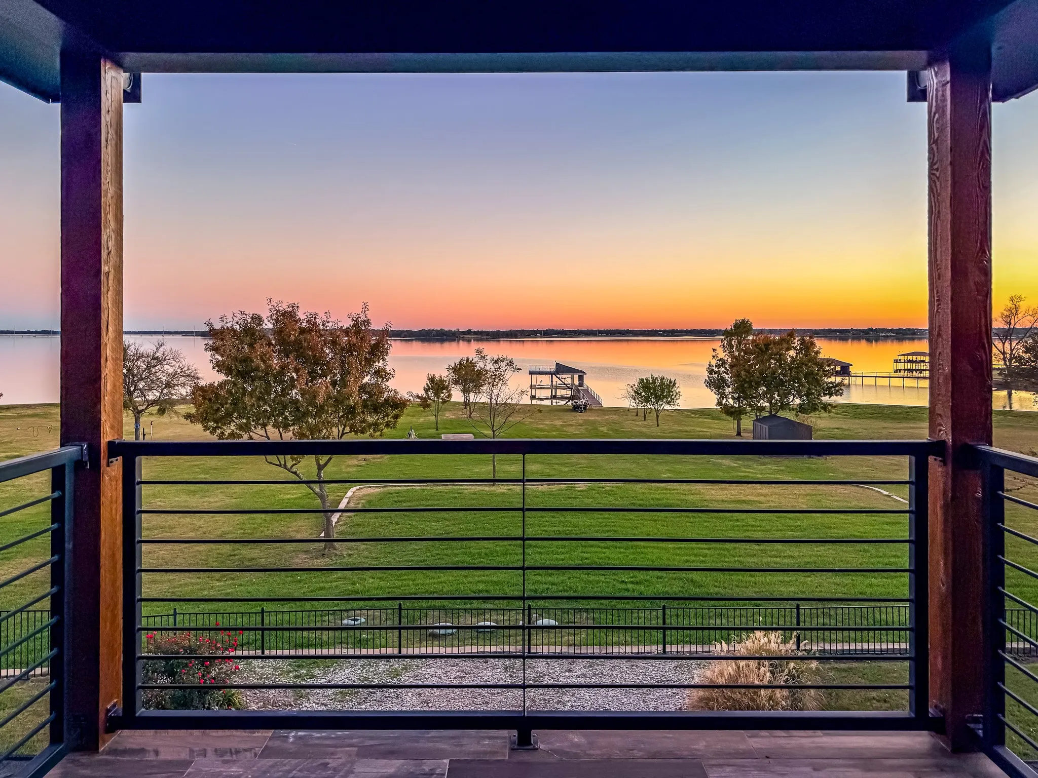 upstairs balcony view