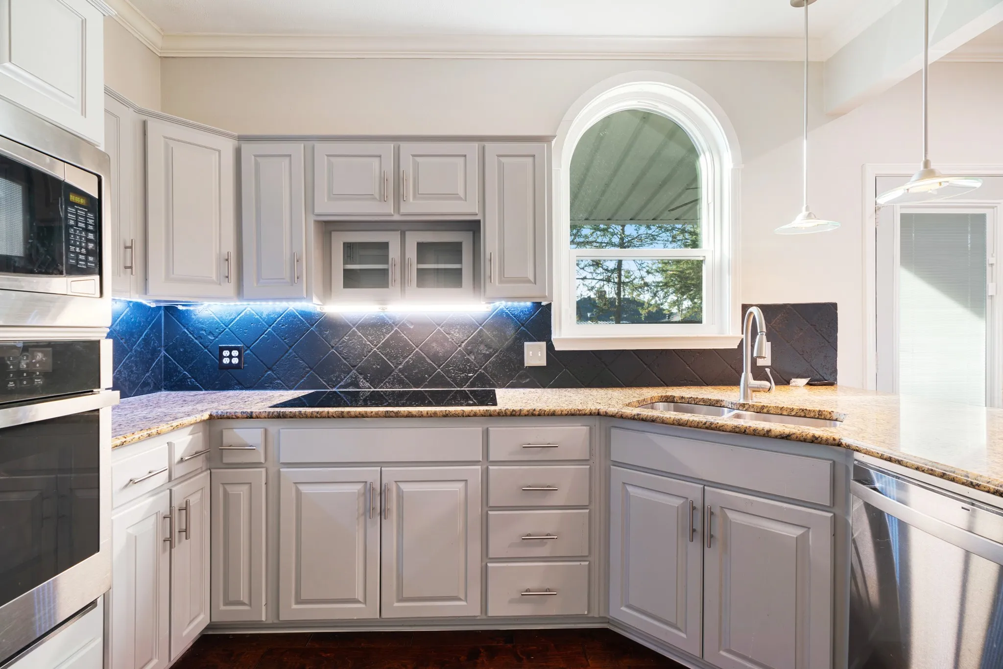 Single Family Residence For Sale in Lamar County , 635 Cedar Creek, Reno, Texas 75462, 5 Bedroom, 3 Bathroom, 2 Garage spaces, 2,721 Sqft, built in 1992, mls#21127854, Real Estate Agent in Reno, Homes For Sale in Lamar county, Homes For Sale in Reno, Realtor in Reno Texas, Real Estate Brokerage Independent Realty Texas, Luminita Cordes Realtor