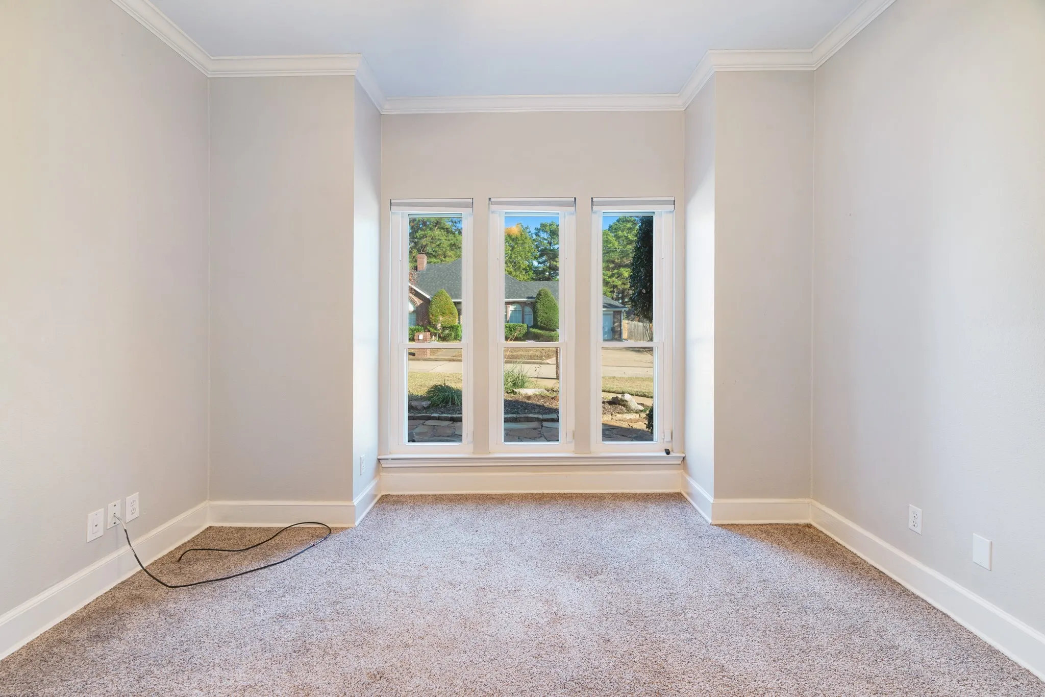 Single Family Residence For Sale in Lamar County , 635 Cedar Creek, Reno, Texas 75462, 5 Bedroom, 3 Bathroom, 2 Garage spaces, 2,721 Sqft, built in 1992, mls#21127854, Real Estate Agent in Reno, Homes For Sale in Lamar county, Homes For Sale in Reno, Realtor in Reno Texas, Real Estate Brokerage Independent Realty Texas, Luminita Cordes Realtor