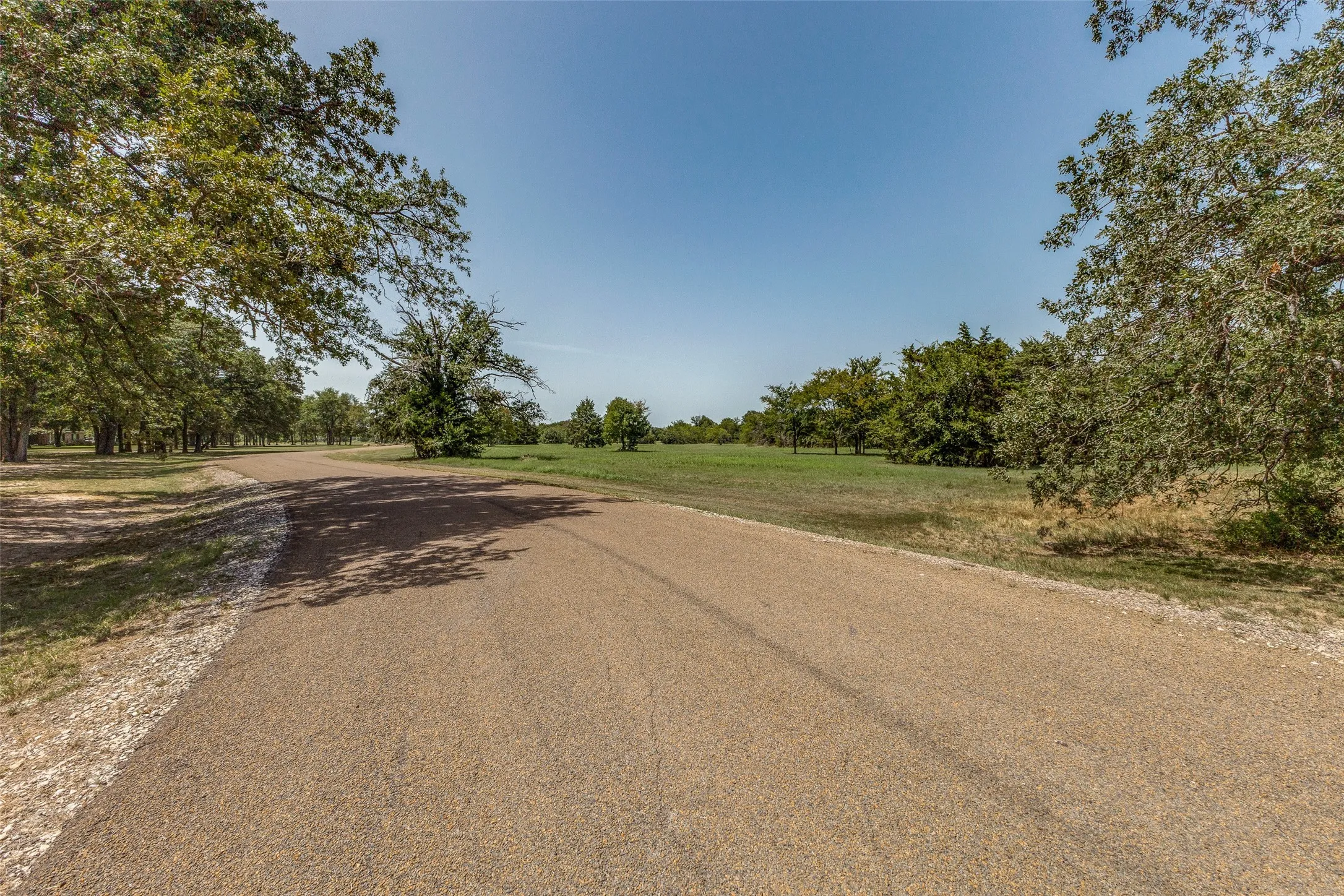 Unimproved Land For Sale in Navarro County , 61573 La Bota, Corsicana, Texas 75109, 0, 0, Garage spaces, 0 Sqft, built in 0, Price $425,000, mls#21129690, Real Estate Agent in Corsicana, Homes For Sale in Navarro county, Homes For Sale in Corsicana, Realtor in Corsicana Texas, Real Estate Brokerage Independent Realty Texas, Luminita Cordes Realtor