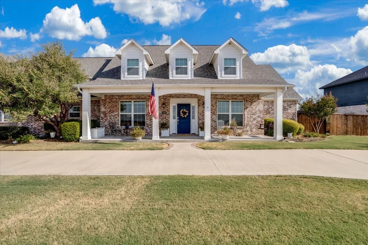Single Family Residence For Sale in Collin County , 949 W Sunset Boulevard, Celina, Texas 75009, 5 Bedroom, 4 Bathroom, 4 Garage spaces, 3,446 Sqft, built in 2015, mls#21130838, Real Estate Agent in Celina, Homes For Sale in Collin county, Homes For Sale in Celina, Realtor in Celina Texas, Real Estate Brokerage Independent Realty Texas, Luminita Cordes Realtor