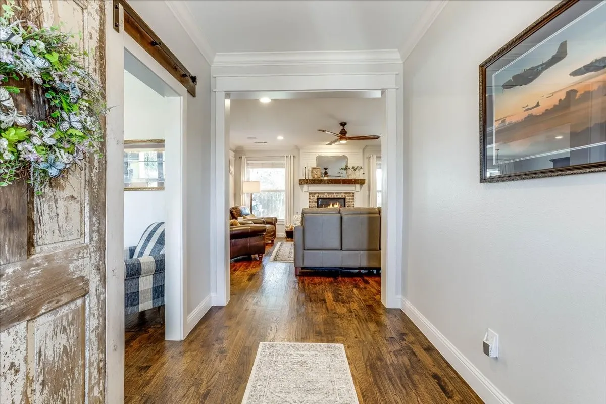 Single Family Residence For Sale in Collin County , 949 W Sunset Boulevard, Celina, Texas 75009, 5 Bedroom, 4 Bathroom, 4 Garage spaces, 3,446 Sqft, built in 2015, mls#21130838, Real Estate Agent in Celina, Homes For Sale in Collin county, Homes For Sale in Celina, Realtor in Celina Texas, Real Estate Brokerage Independent Realty Texas, Luminita Cordes Realtor
