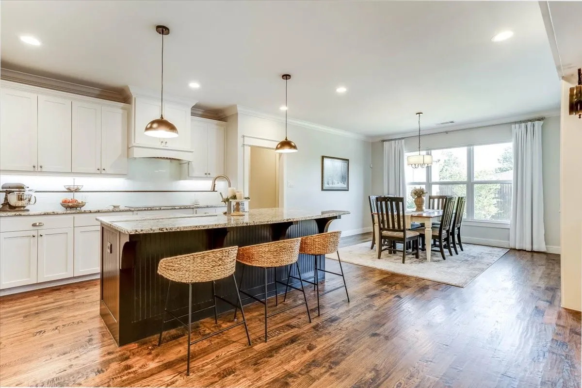 Single Family Residence For Sale in Collin County , 949 W Sunset Boulevard, Celina, Texas 75009, 5 Bedroom, 4 Bathroom, 4 Garage spaces, 3,446 Sqft, built in 2015, mls#21130838, Real Estate Agent in Celina, Homes For Sale in Collin county, Homes For Sale in Celina, Realtor in Celina Texas, Real Estate Brokerage Independent Realty Texas, Luminita Cordes Realtor