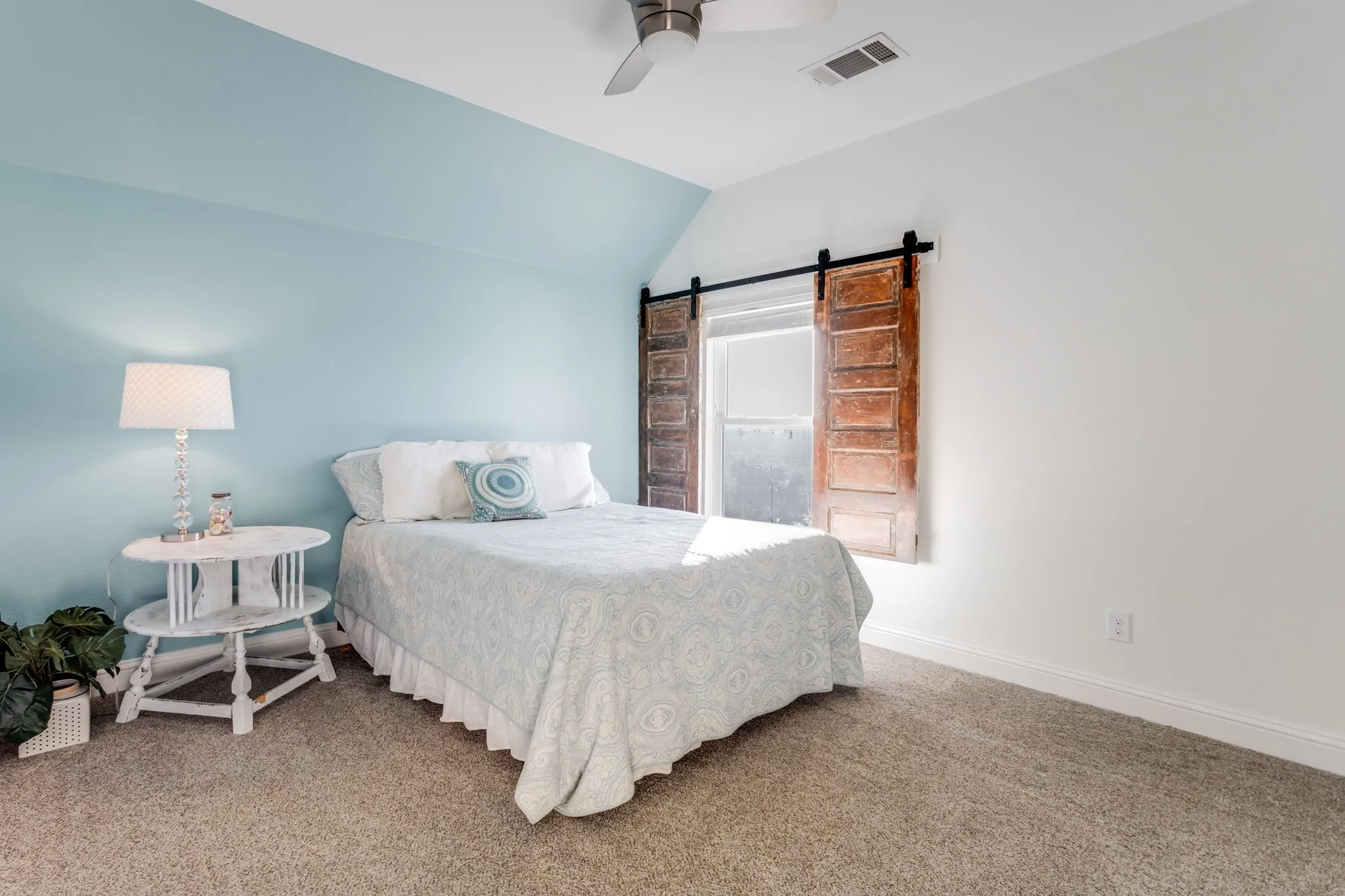 Single Family Residence For Sale in Collin County , 949 W Sunset Boulevard, Celina, Texas 75009, 5 Bedroom, 4 Bathroom, 4 Garage spaces, 3,446 Sqft, built in 2015, mls#21130838, Real Estate Agent in Celina, Homes For Sale in Collin county, Homes For Sale in Celina, Realtor in Celina Texas, Real Estate Brokerage Independent Realty Texas, Luminita Cordes Realtor