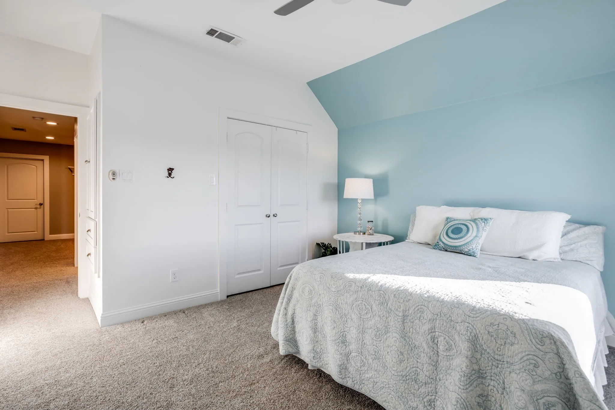 Single Family Residence For Sale in Collin County , 949 W Sunset Boulevard, Celina, Texas 75009, 5 Bedroom, 4 Bathroom, 4 Garage spaces, 3,446 Sqft, built in 2015, mls#21130838, Real Estate Agent in Celina, Homes For Sale in Collin county, Homes For Sale in Celina, Realtor in Celina Texas, Real Estate Brokerage Independent Realty Texas, Luminita Cordes Realtor