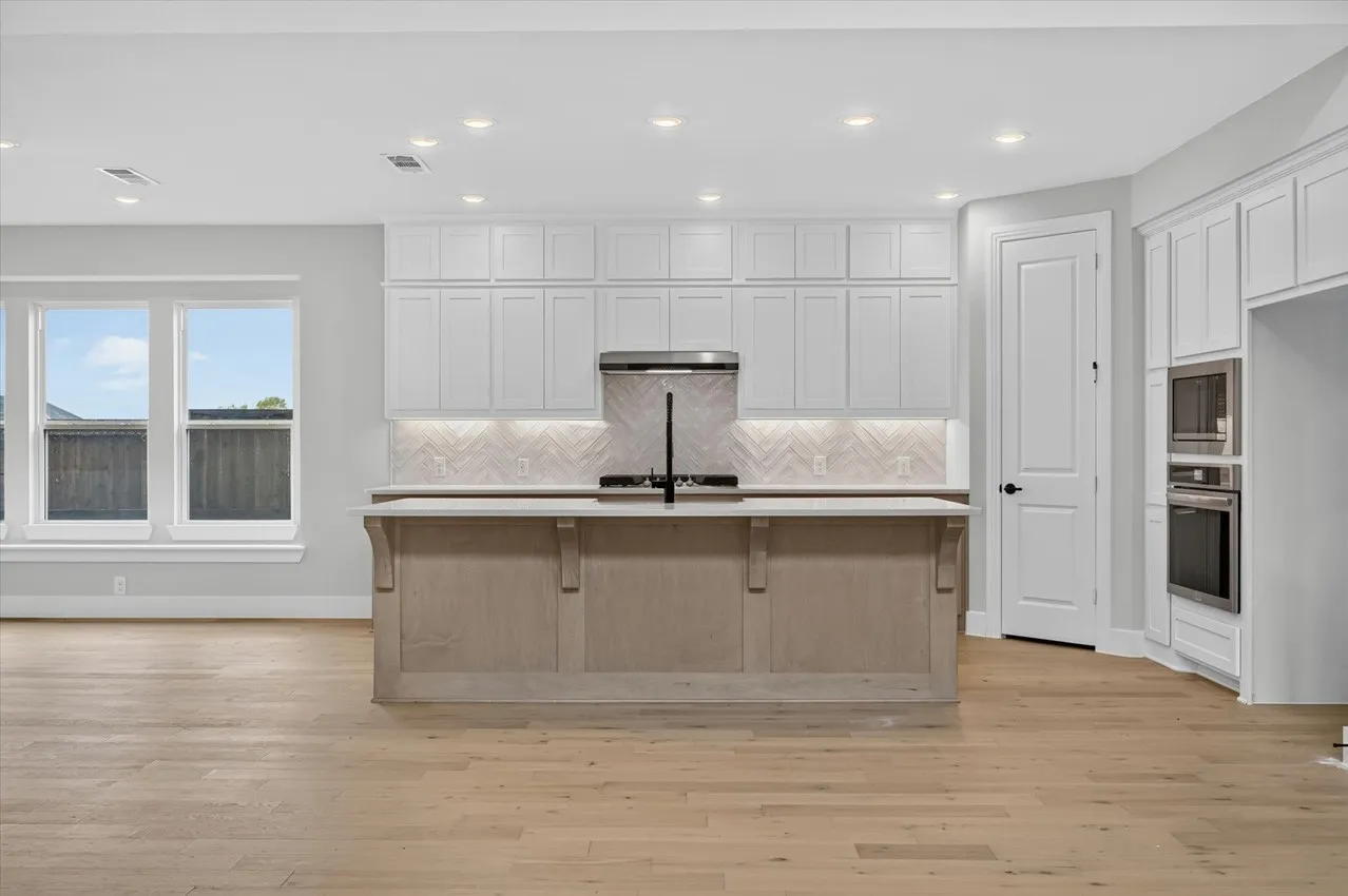 Single Family Residence For Sale in Collin County , 2709 Santa Monica Mews, Celina, Texas 75009, 4 Bedroom, 3 Bathroom, 2 Garage spaces, 2,454 Sqft, built in 2026, New Construction - Incomplete, mls#21130764, Real Estate Agent in Celina, Homes For Sale in Collin county, Homes For Sale in Celina, Realtor in Celina Texas, Real Estate Brokerage Independent Realty Texas, Luminita Cordes Realtor