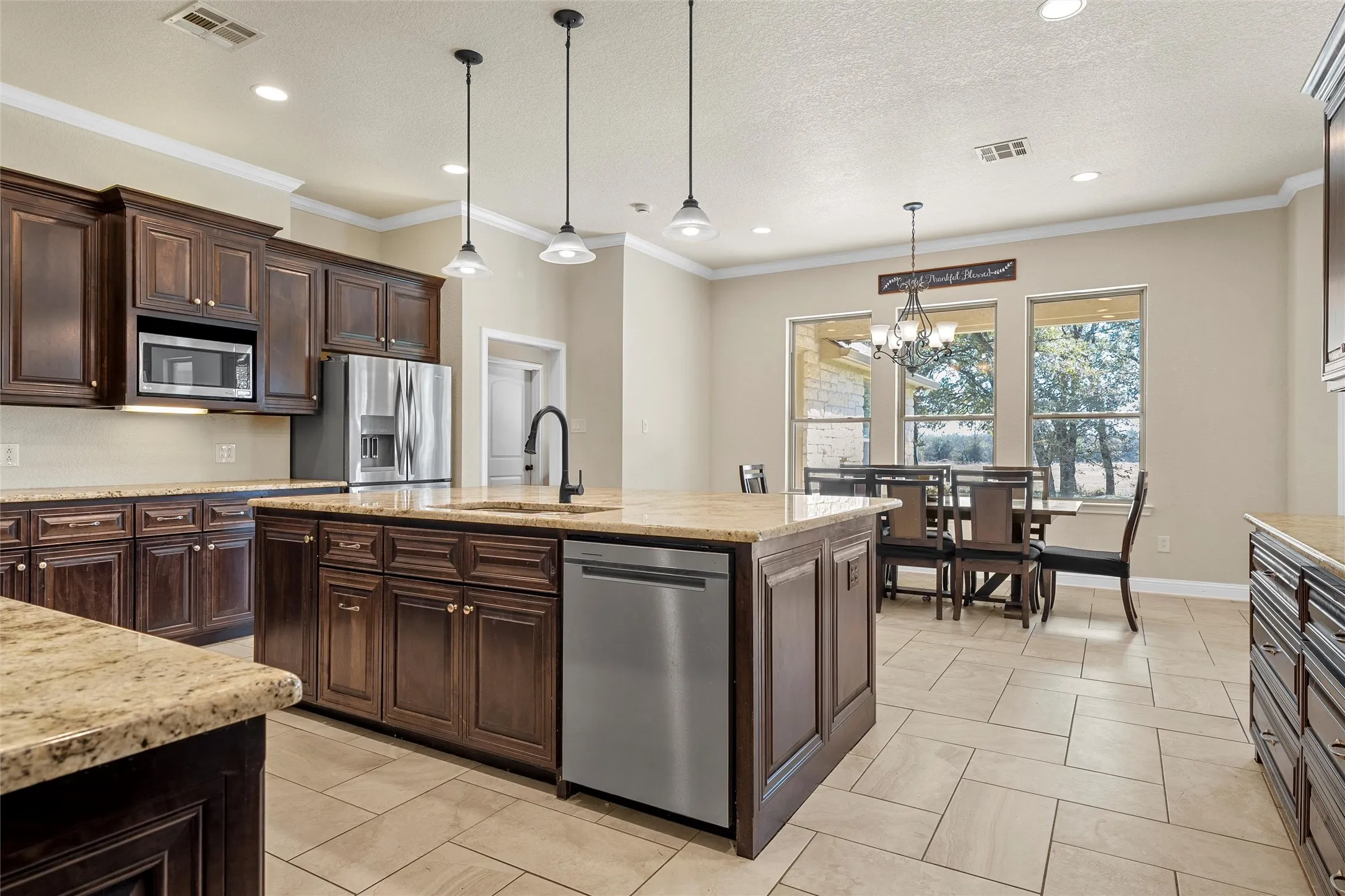 Single Family Residence For Sale in Mc Lennan County , 2743 Tokio Road, West, Texas 76691, 4 Bedroom, 4 Bathroom, 2 Garage spaces, 3,976 Sqft, built in 2014, mls#21130002, Real Estate Agent in West, Homes For Sale in Mc Lennan county, Homes For Sale in West, Realtor in West Texas, Real Estate Brokerage Independent Realty Texas, Luminita Cordes Realtor