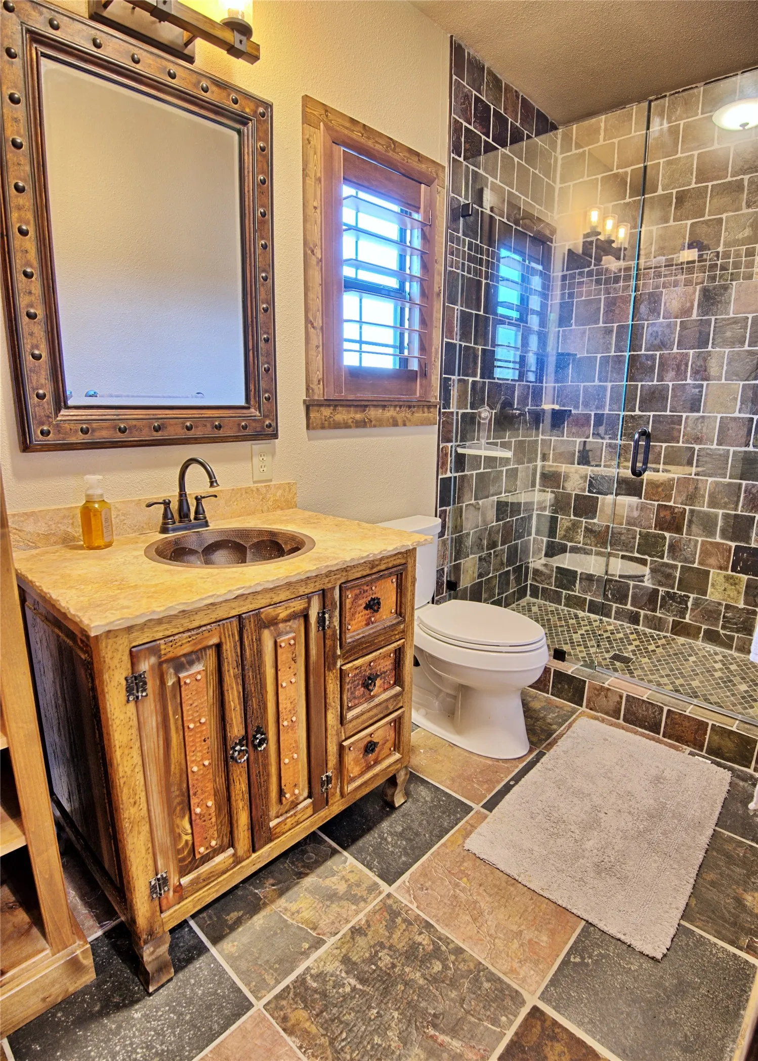 Single Family Residence For Sale in Montague County , 802 Fm 2634, Nocona, Texas 76255, 2 Bedroom, 2 Bathroom, 3 Garage spaces, 1,032 Sqft, built in 2017, Preowned, mls#21129407, Real Estate Agent in Nocona, Homes For Sale in Montague county, Homes For Sale in Nocona, Realtor in Nocona Texas, Real Estate Brokerage Independent Realty Texas, Luminita Cordes Realtor