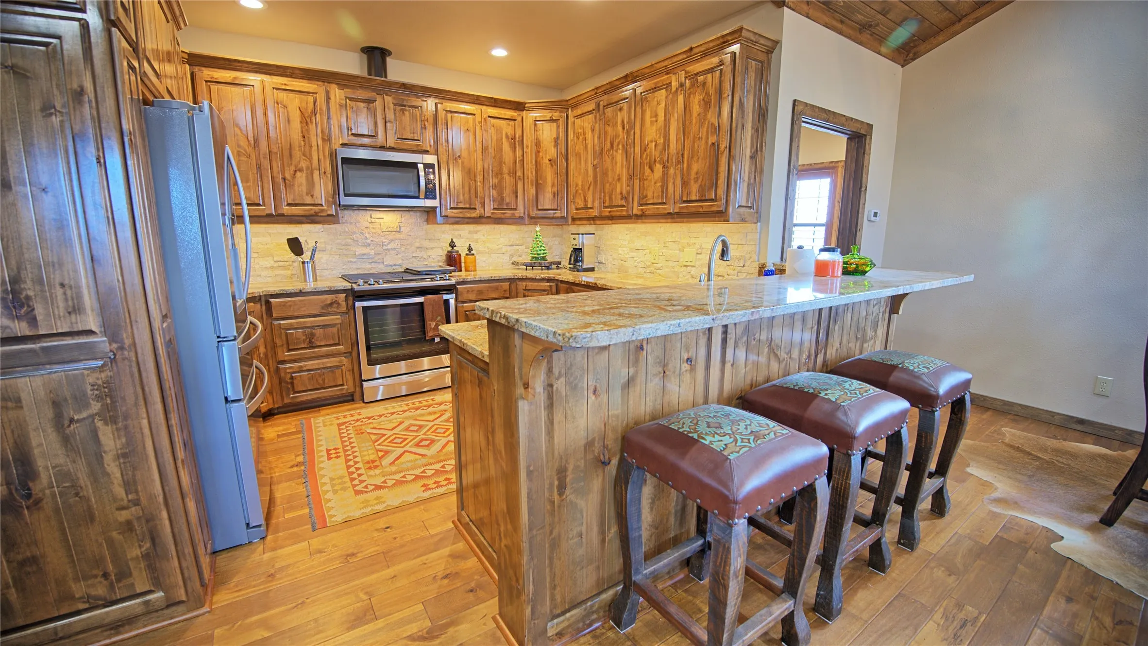 Single Family Residence For Sale in Montague County , 802 Fm 2634, Nocona, Texas 76255, 2 Bedroom, 2 Bathroom, 3 Garage spaces, 1,032 Sqft, built in 2017, Preowned, mls#21129407, Real Estate Agent in Nocona, Homes For Sale in Montague county, Homes For Sale in Nocona, Realtor in Nocona Texas, Real Estate Brokerage Independent Realty Texas, Luminita Cordes Realtor