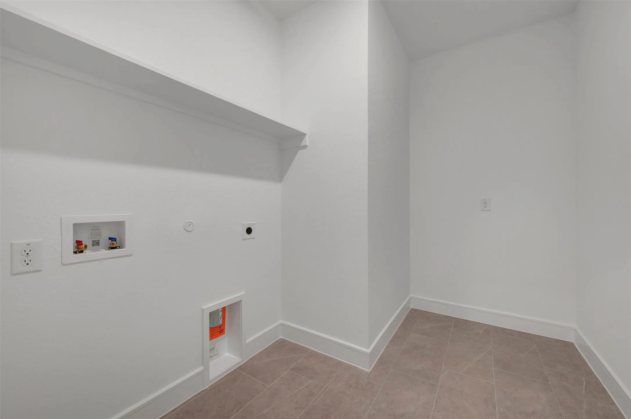 Single Family Residence For Sale in Denton County , 1004 Ashcroft Lane, Justin, Texas 76247, 4 Bedroom, 4 Bathroom, 3 Garage spaces, 3,610 Sqft, built in 2026, New Construction - Complete, mls#21131130, Real Estate Agent in Justin, Homes For Sale in Denton county, Homes For Sale in Justin, Realtor in Justin Texas, Real Estate Brokerage Independent Realty Texas, Luminita Cordes Realtor