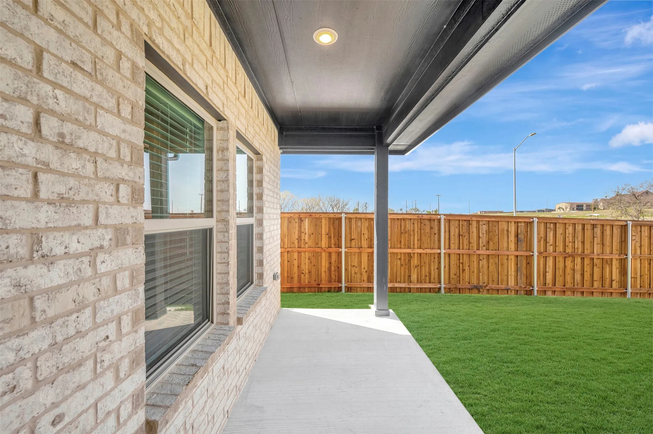 Single Family Residence For Sale in Wise County , 172 Summer Rain Way, Newark, Texas 76071, 4 Bedroom, 2 Bathroom, 2 Garage spaces, 1,825 Sqft, built in 2026, New Construction - Complete, mls#21131203, Real Estate Agent in Newark, Homes For Sale in Wise county, Homes For Sale in Newark, Realtor in Newark Texas, Real Estate Brokerage Independent Realty Texas, Luminita Cordes Realtor