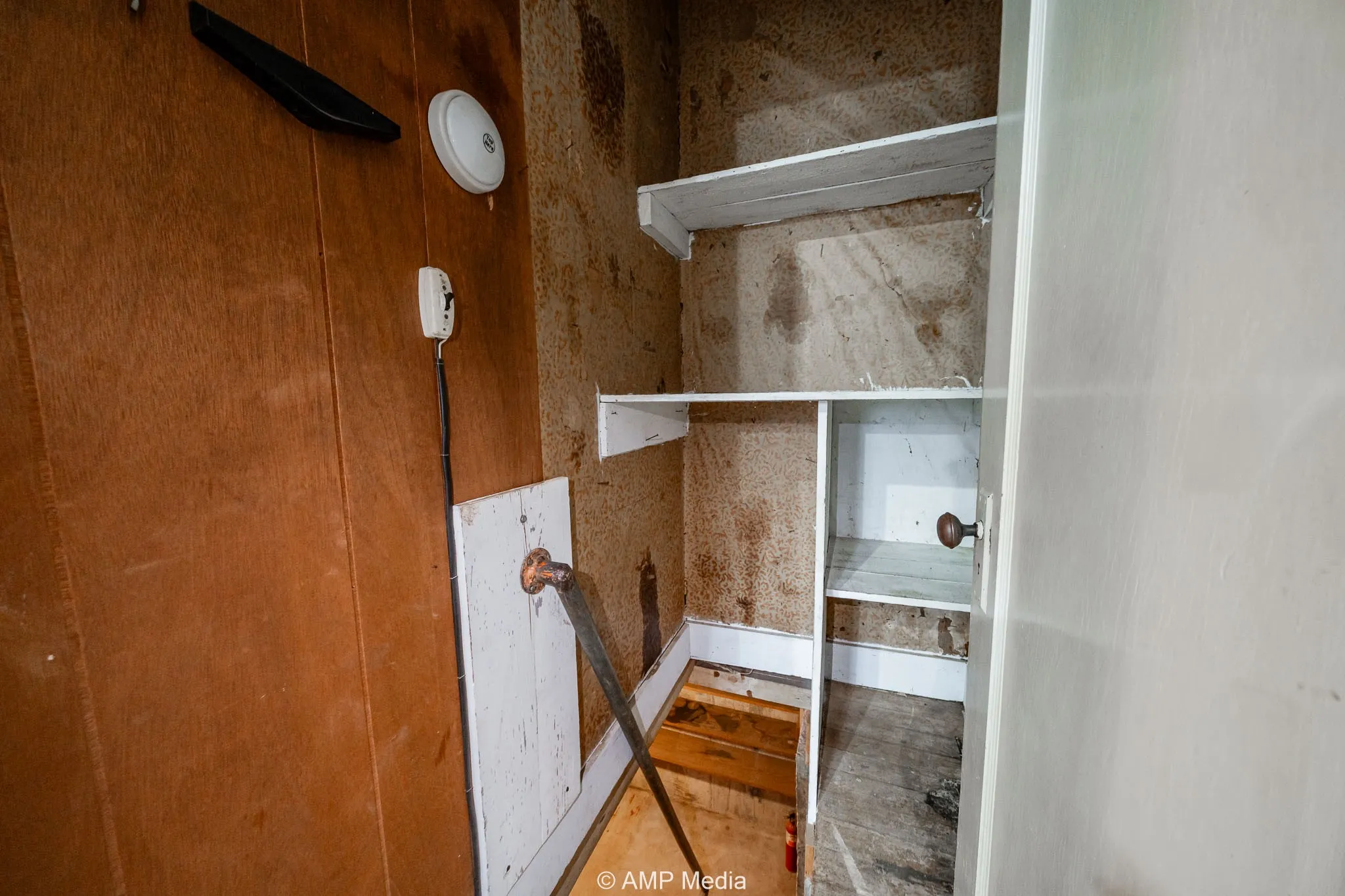 Single Family Residence For Sale in Haskell County , 1104 N Avenue Avenue E, Haskell, Texas 79521, 2 Bedroom, 1 Bathroom, Garage spaces, 1,192 Sqft, built in 1940, mls#21131184, Real Estate Agent in Haskell, Homes For Sale in Haskell county, Homes For Sale in Haskell, Realtor in Haskell Texas, Real Estate Brokerage Independent Realty Texas, Luminita Cordes Realtor