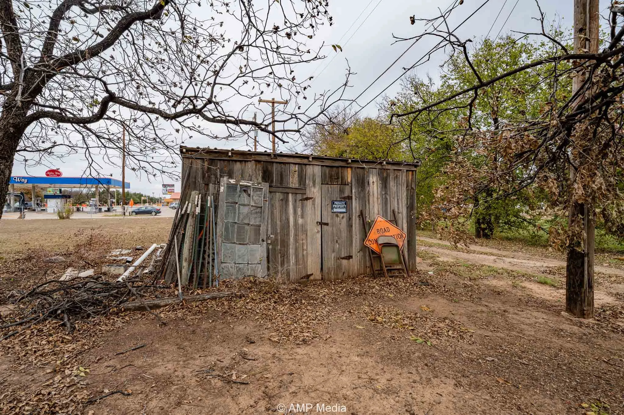 Single Family Residence For Sale in Haskell County , 1104 N Avenue Avenue E, Haskell, Texas 79521, 2 Bedroom, 1 Bathroom, Garage spaces, 1,192 Sqft, built in 1940, mls#21131184, Real Estate Agent in Haskell, Homes For Sale in Haskell county, Homes For Sale in Haskell, Realtor in Haskell Texas, Real Estate Brokerage Independent Realty Texas, Luminita Cordes Realtor