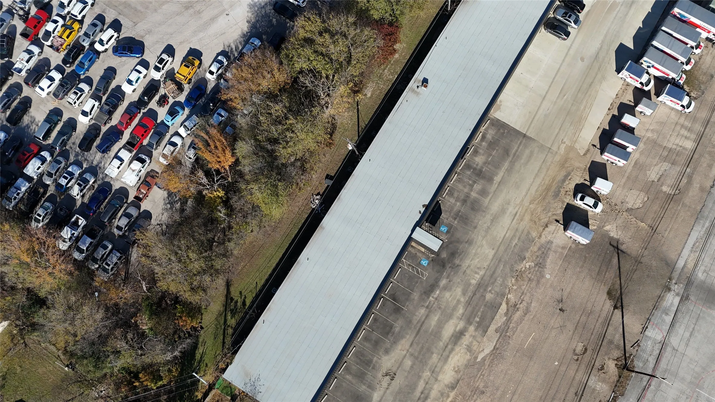 Retail For Sale in Tarrant County , 8331 Camp Bowie West, Fort Worth, Texas 76116, 0, 0, Garage spaces, 0 Sqft, built in 1959, Preowned, mls#21131221, Real Estate Agent in Fort Worth, Homes For Sale in Tarrant county, Homes For Sale in Fort Worth, Realtor in Fort Worth Texas, Real Estate Brokerage Independent Realty Texas, Luminita Cordes Realtor