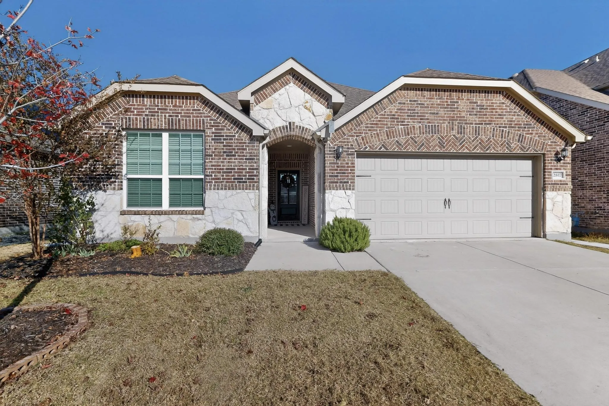 Single Family Residence For Sale in Collin County , 2817 Ash Avenue, Melissa, Texas 75454, 4 Bedroom, 2 Bathroom, 2 Garage spaces, 2,254 Sqft, built in 2020, mls#21131233, Real Estate Agent in Melissa, Homes For Sale in Collin county, Homes For Sale in Melissa, Realtor in Melissa Texas, Real Estate Brokerage Independent Realty Texas, Luminita Cordes Realtor
