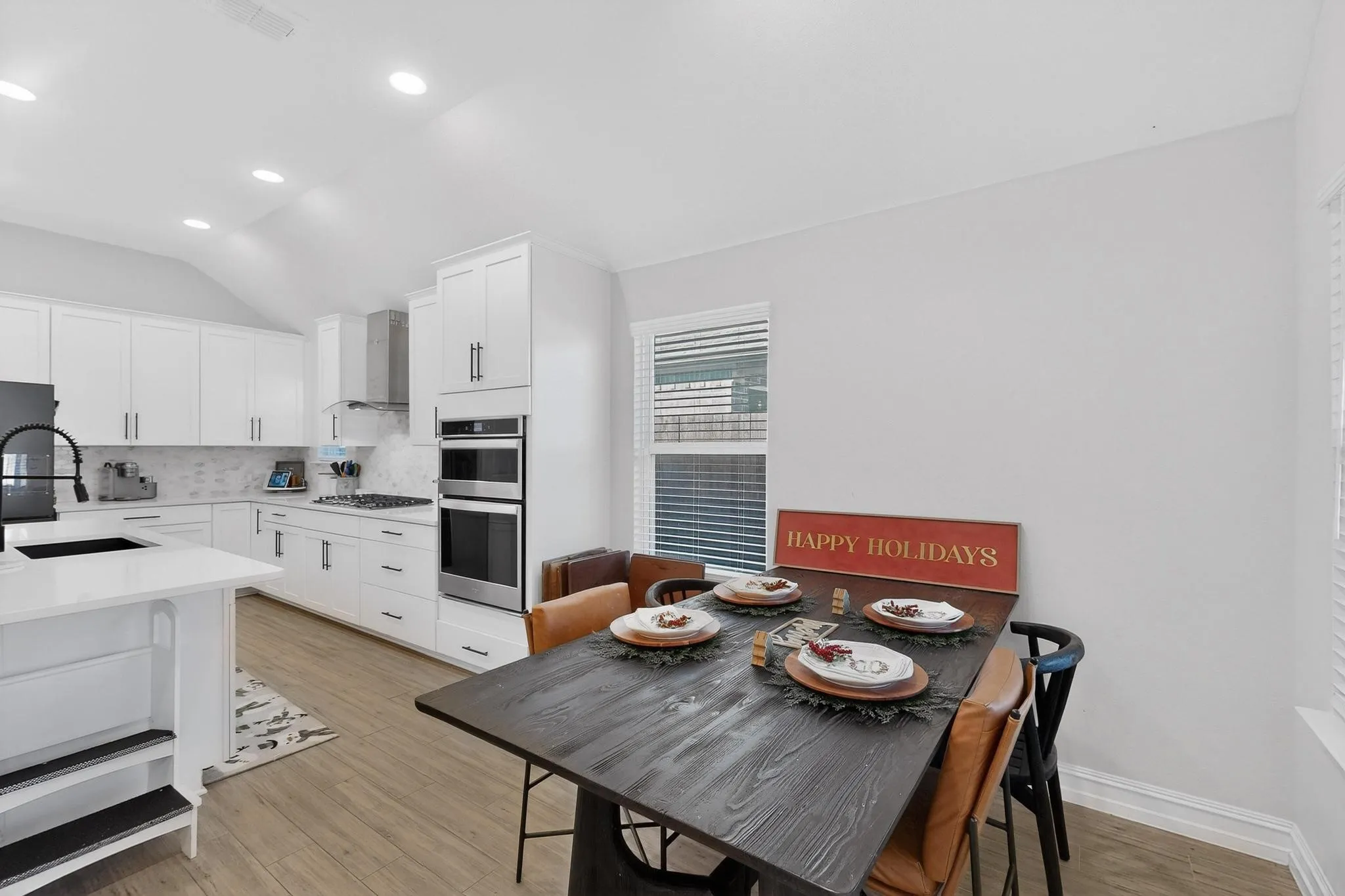 Single Family Residence For Sale in Collin County , 2817 Ash Avenue, Melissa, Texas 75454, 4 Bedroom, 2 Bathroom, 2 Garage spaces, 2,254 Sqft, built in 2020, mls#21131233, Real Estate Agent in Melissa, Homes For Sale in Collin county, Homes For Sale in Melissa, Realtor in Melissa Texas, Real Estate Brokerage Independent Realty Texas, Luminita Cordes Realtor