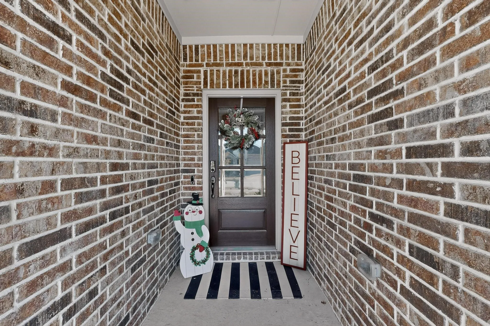 Single Family Residence For Sale in Collin County , 2817 Ash Avenue, Melissa, Texas 75454, 4 Bedroom, 2 Bathroom, 2 Garage spaces, 2,254 Sqft, built in 2020, mls#21131233, Real Estate Agent in Melissa, Homes For Sale in Collin county, Homes For Sale in Melissa, Realtor in Melissa Texas, Real Estate Brokerage Independent Realty Texas, Luminita Cordes Realtor