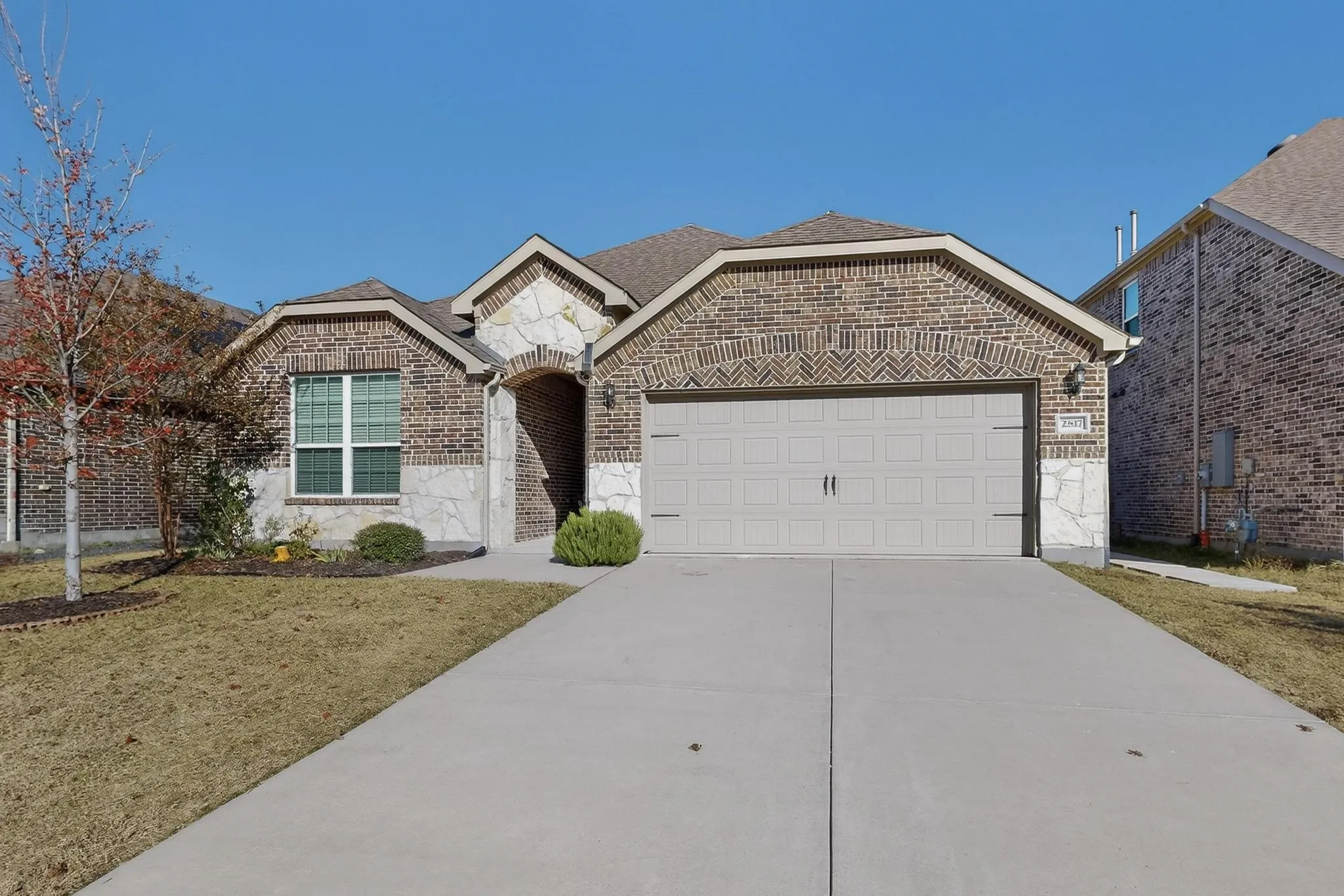 Single Family Residence For Sale in Collin County , 2817 Ash Avenue, Melissa, Texas 75454, 4 Bedroom, 2 Bathroom, 2 Garage spaces, 2,254 Sqft, built in 2020, mls#21131233, Real Estate Agent in Melissa, Homes For Sale in Collin county, Homes For Sale in Melissa, Realtor in Melissa Texas, Real Estate Brokerage Independent Realty Texas, Luminita Cordes Realtor