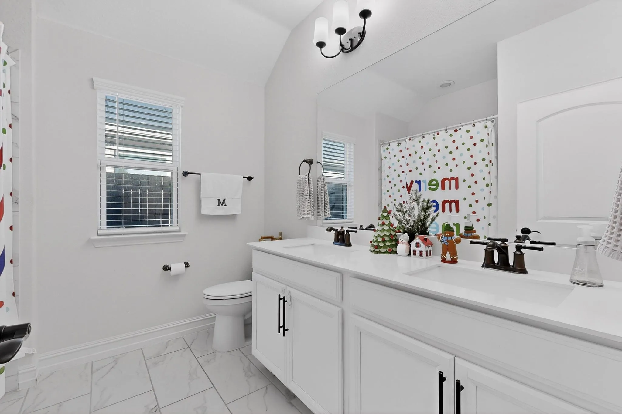 Single Family Residence For Sale in Collin County , 2817 Ash Avenue, Melissa, Texas 75454, 4 Bedroom, 2 Bathroom, 2 Garage spaces, 2,254 Sqft, built in 2020, mls#21131233, Real Estate Agent in Melissa, Homes For Sale in Collin county, Homes For Sale in Melissa, Realtor in Melissa Texas, Real Estate Brokerage Independent Realty Texas, Luminita Cordes Realtor