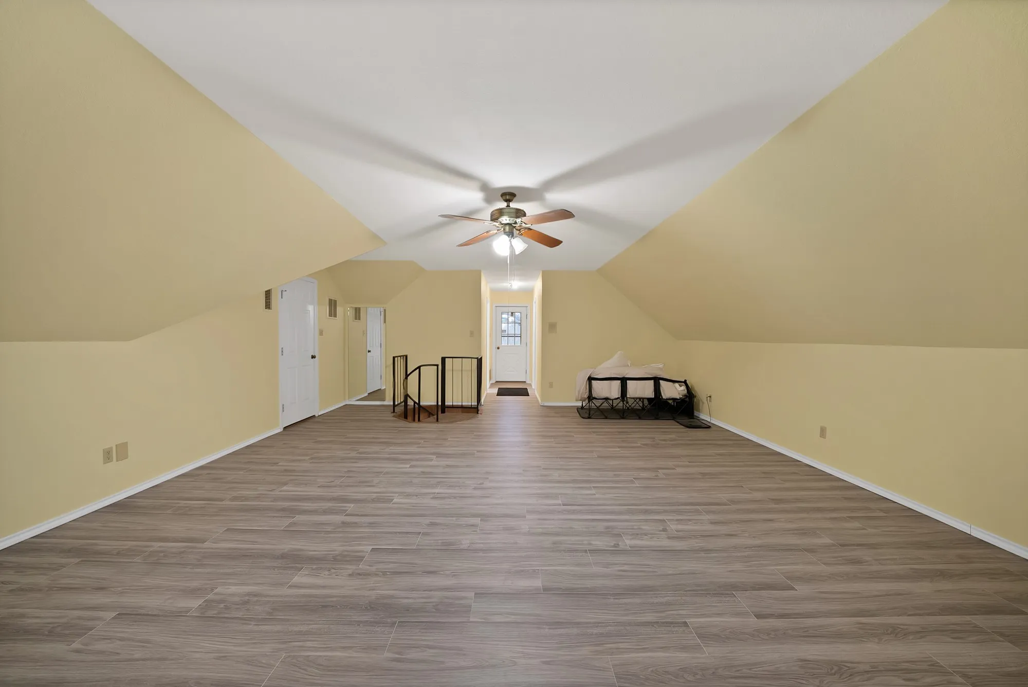 Farm For Sale in Parker County , 1317 Sweet Springs Road, Weatherford, Texas 76088, 4 Bedroom, 4 Bathroom, Garage spaces, 3,266 Sqft, built in 1988, mls#21130736, Real Estate Agent in Weatherford, Homes For Sale in Parker county, Homes For Sale in Weatherford, Realtor in Weatherford Texas, Real Estate Brokerage Independent Realty Texas, Luminita Cordes Realtor