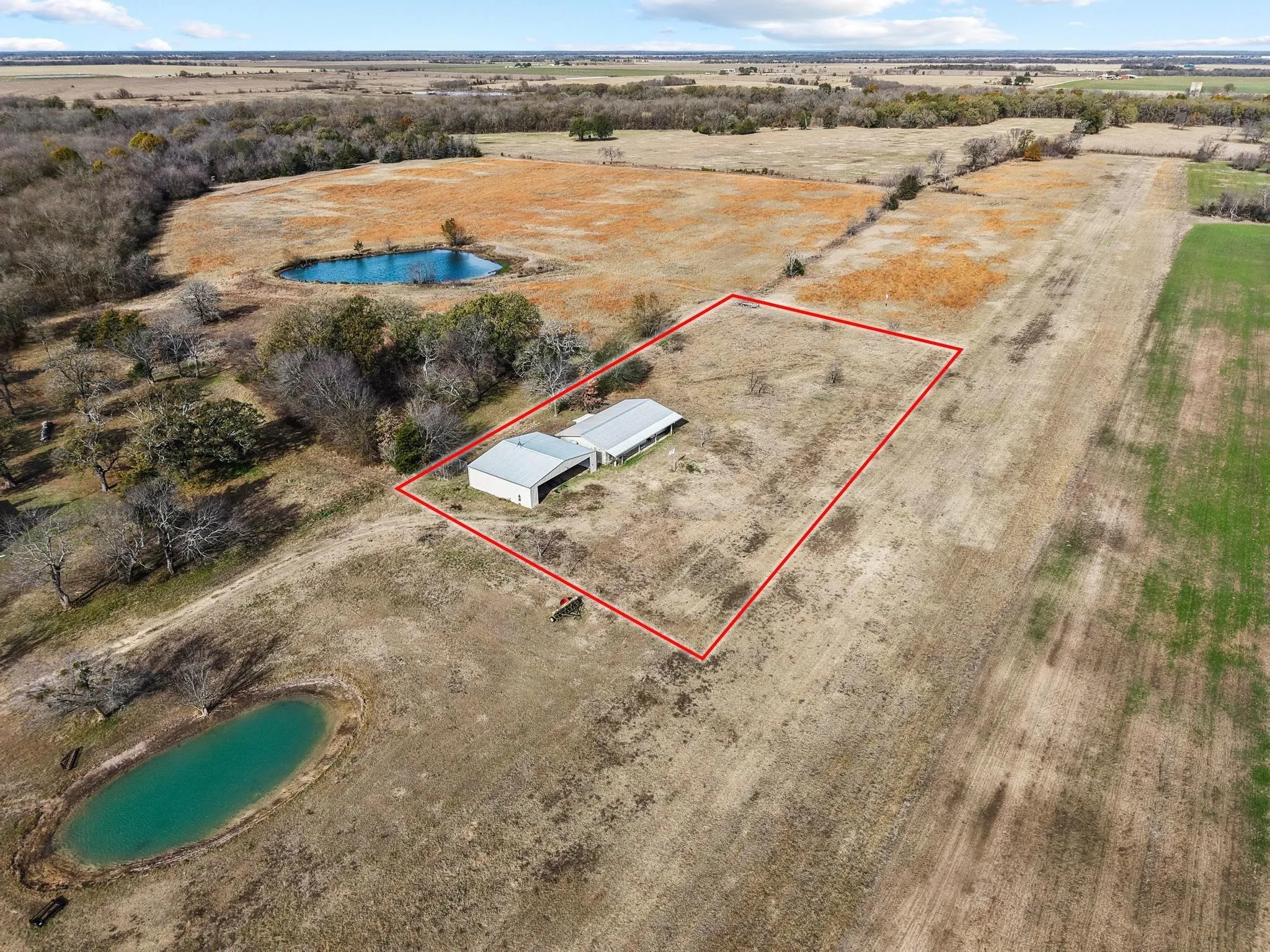 Single Family Residence For Sale in Lamar County , 1841 County Road 36080, Honey Grove, Texas 75446, 3 Bedroom, 2 Bathroom, Garage spaces, 1,800 Sqft, built in 2013, Price $125,000, mls#21131524, Real Estate Agent in Honey Grove, Homes For Sale in Lamar county, Homes For Sale in Honey Grove, Realtor in Honey Grove Texas, Real Estate Brokerage Independent Realty Texas, Luminita Cordes Realtor