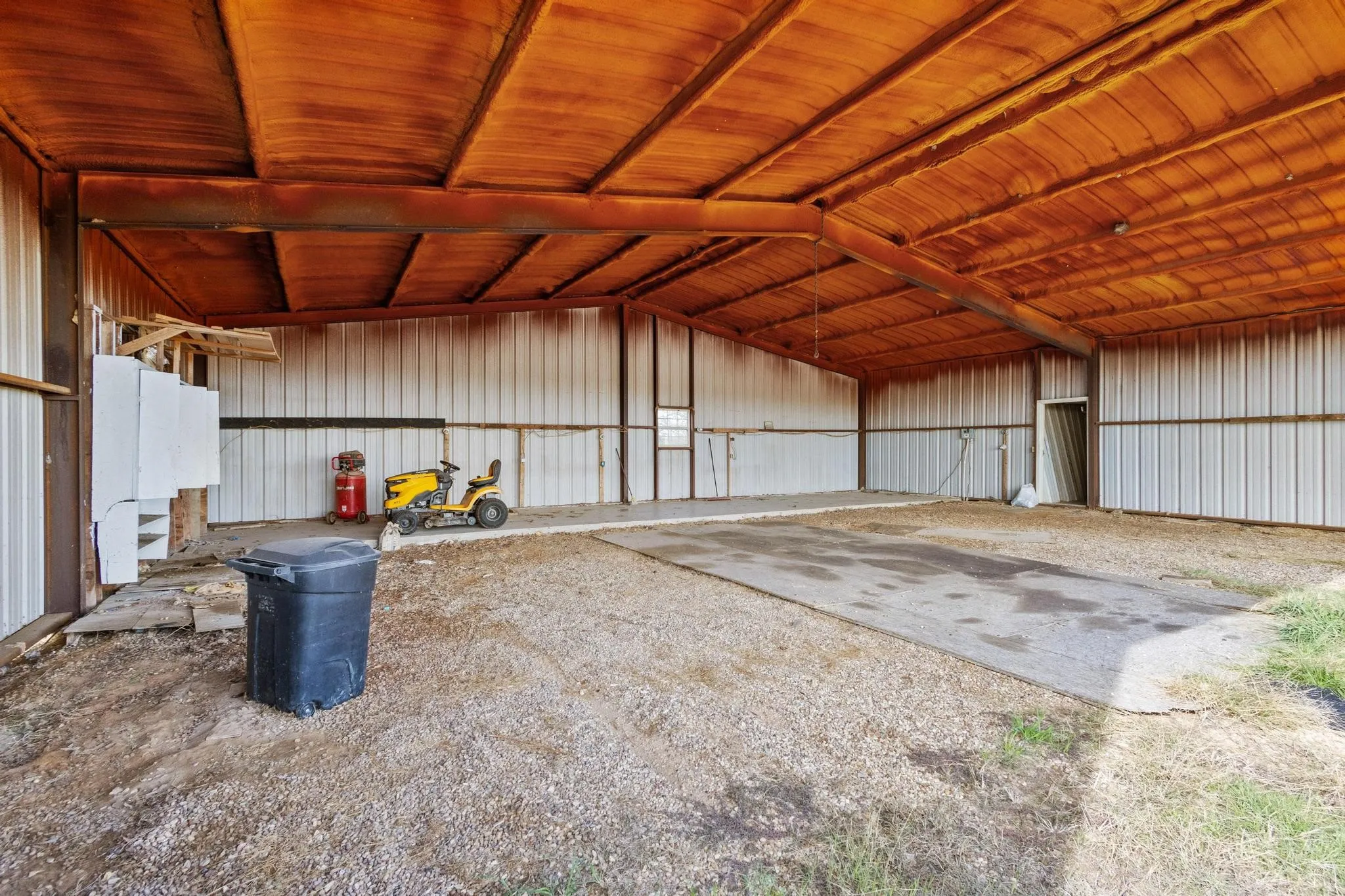 Single Family Residence For Sale in Lamar County , 1841 County Road 36080, Honey Grove, Texas 75446, 3 Bedroom, 2 Bathroom, Garage spaces, 1,800 Sqft, built in 2013, Price $125,000, mls#21131524, Real Estate Agent in Honey Grove, Homes For Sale in Lamar county, Homes For Sale in Honey Grove, Realtor in Honey Grove Texas, Real Estate Brokerage Independent Realty Texas, Luminita Cordes Realtor