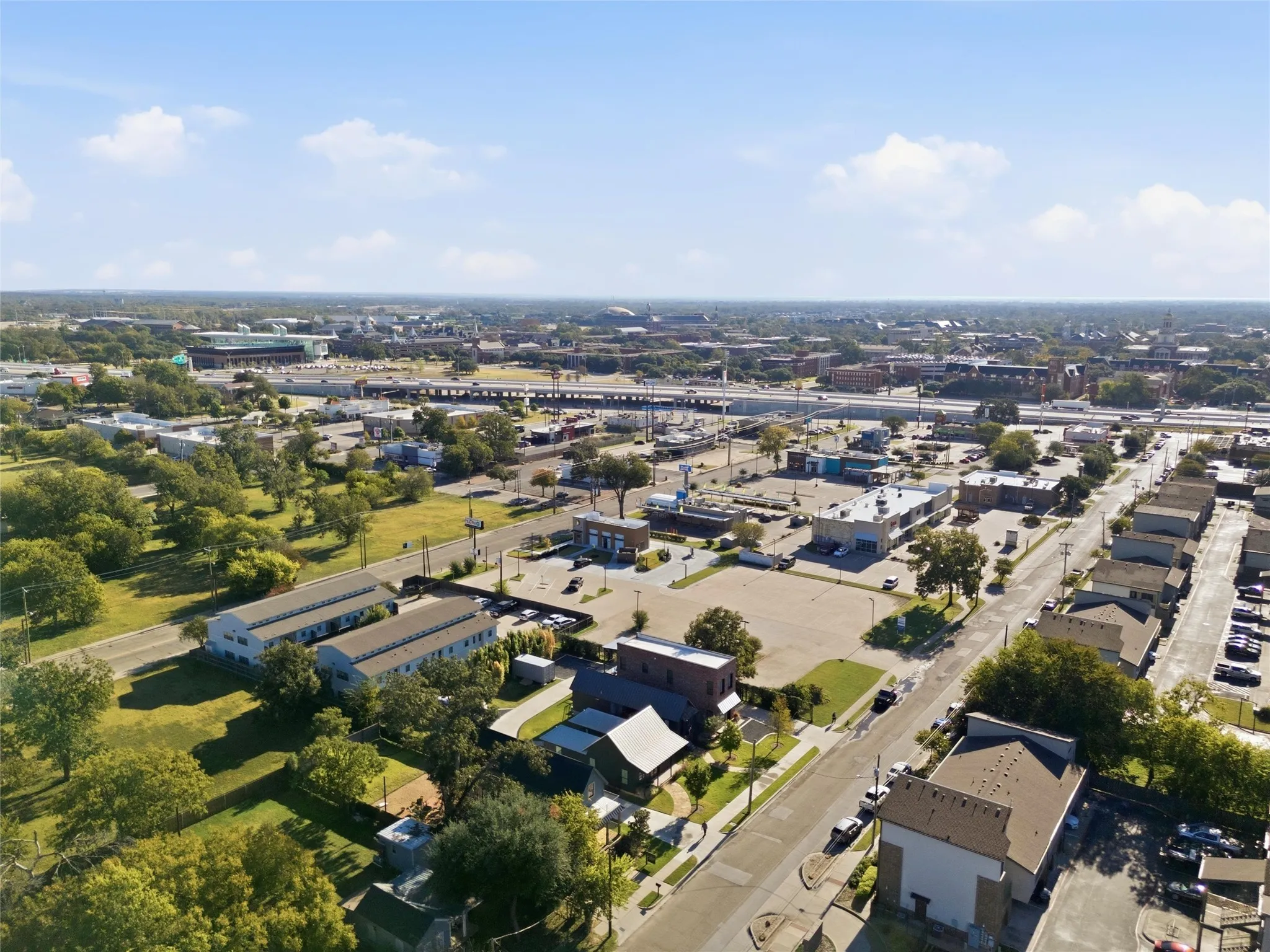 For Sale in Mc Lennan County , 632 S 7th Street, Waco, Texas 76706, 0, 0, Garage spaces, 0 Sqft, built in 2022, Preowned, mls#21131760, Real Estate Agent in Waco, Homes For Sale in Mc Lennan county, Homes For Sale in Waco, Realtor in Waco Texas, Real Estate Brokerage Independent Realty Texas, Luminita Cordes Realtor